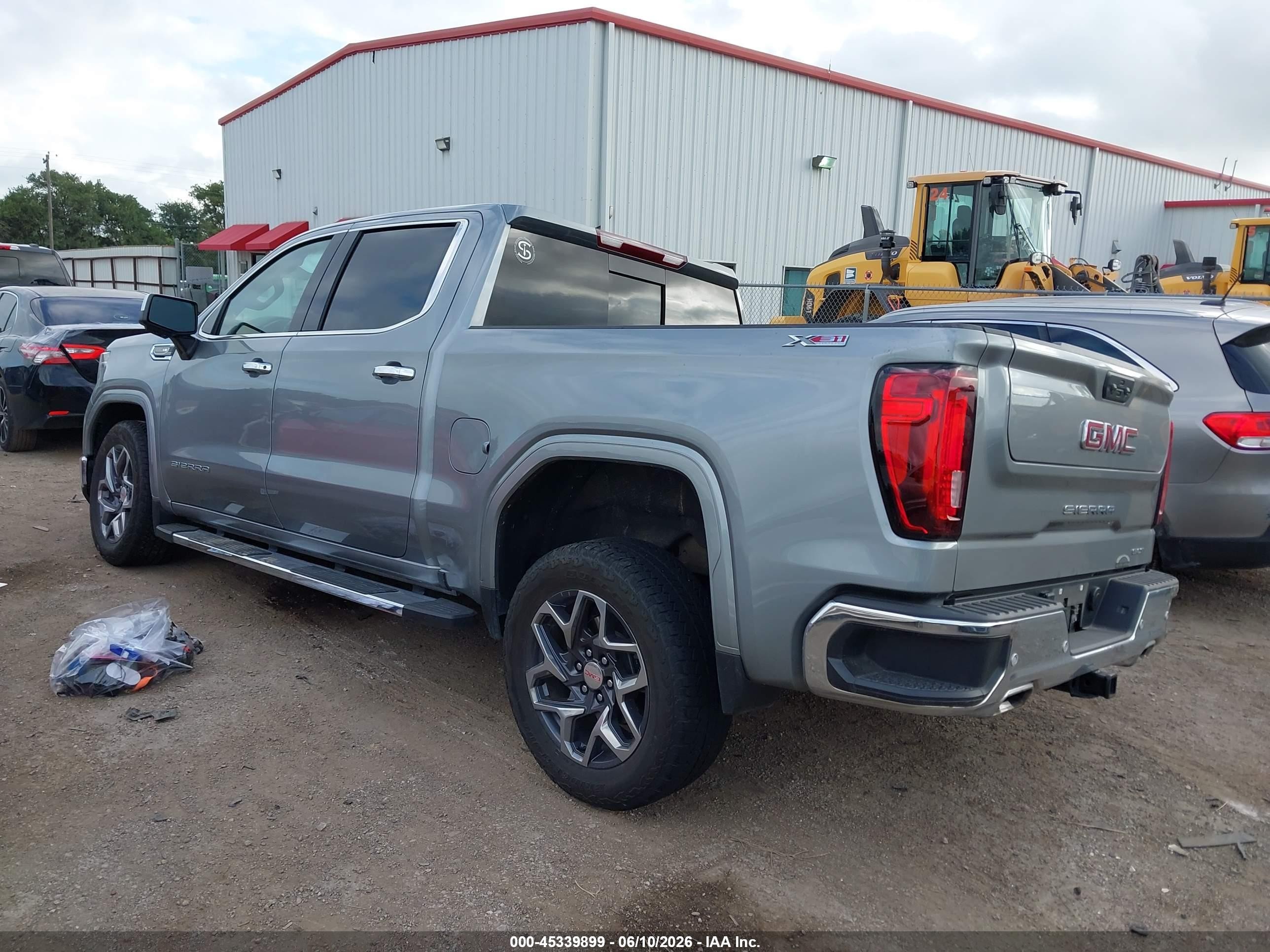 2025 GMC Sierra 1500 VIN 3GTUUDED4SG288807 IAAI salvage auction — Unknown, Salvage (Texas), sold $19,600 on 2026-08-23 (photo 3)