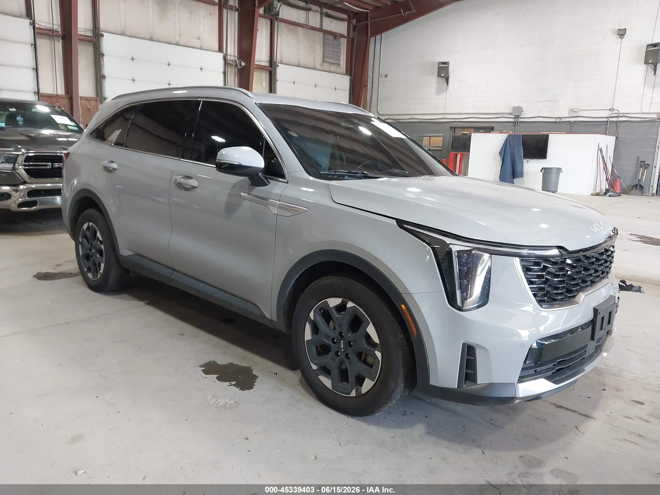 2024 Kia Sorento VIN 5XYRL4JC0RG297745 — IAAI salvage auction photo