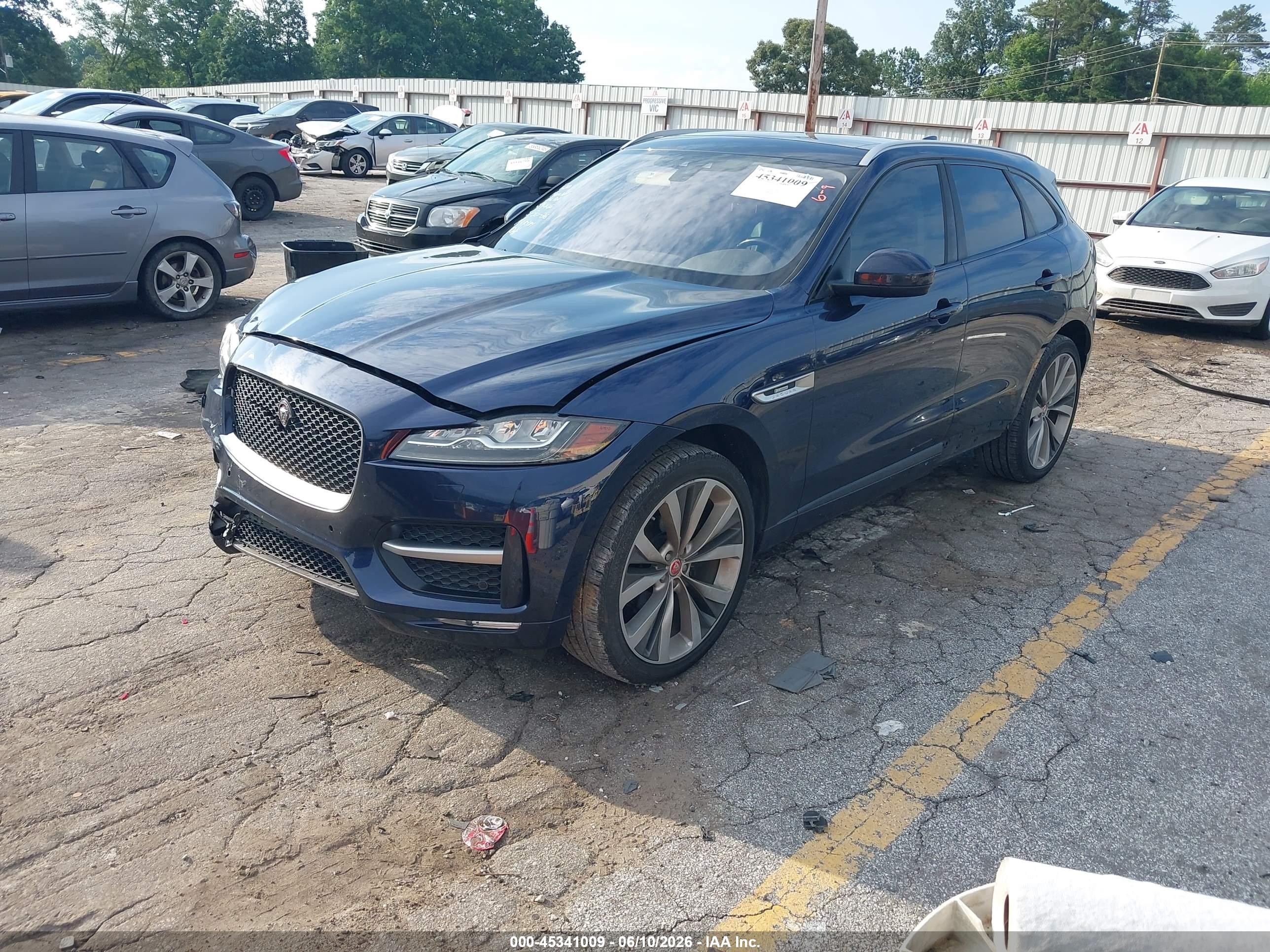 2018 Jaguar F-pace VIN SADCL2FX2JA295042 IAAI salvage auction — Front End, Salvage (Georgia), sold $3,025 on 2026-09-09 (photo 2)