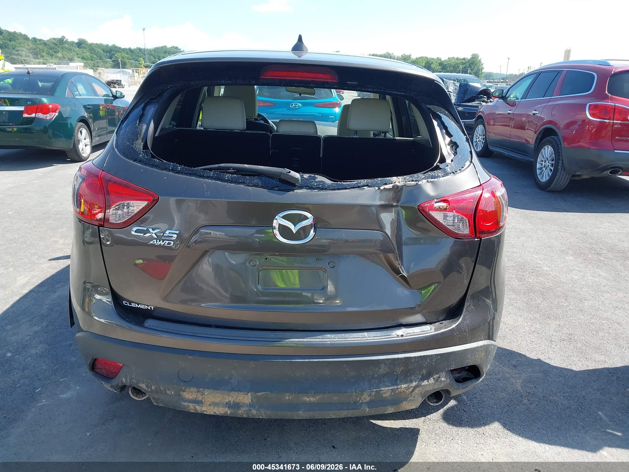 2016 Mazda Cx-5 VIN JM3KE4DY2G0686643 IAAI salvage auction — Unknown, Salvage (Illinois), sold $2,500 on 2026-09-08 (photo 6)
