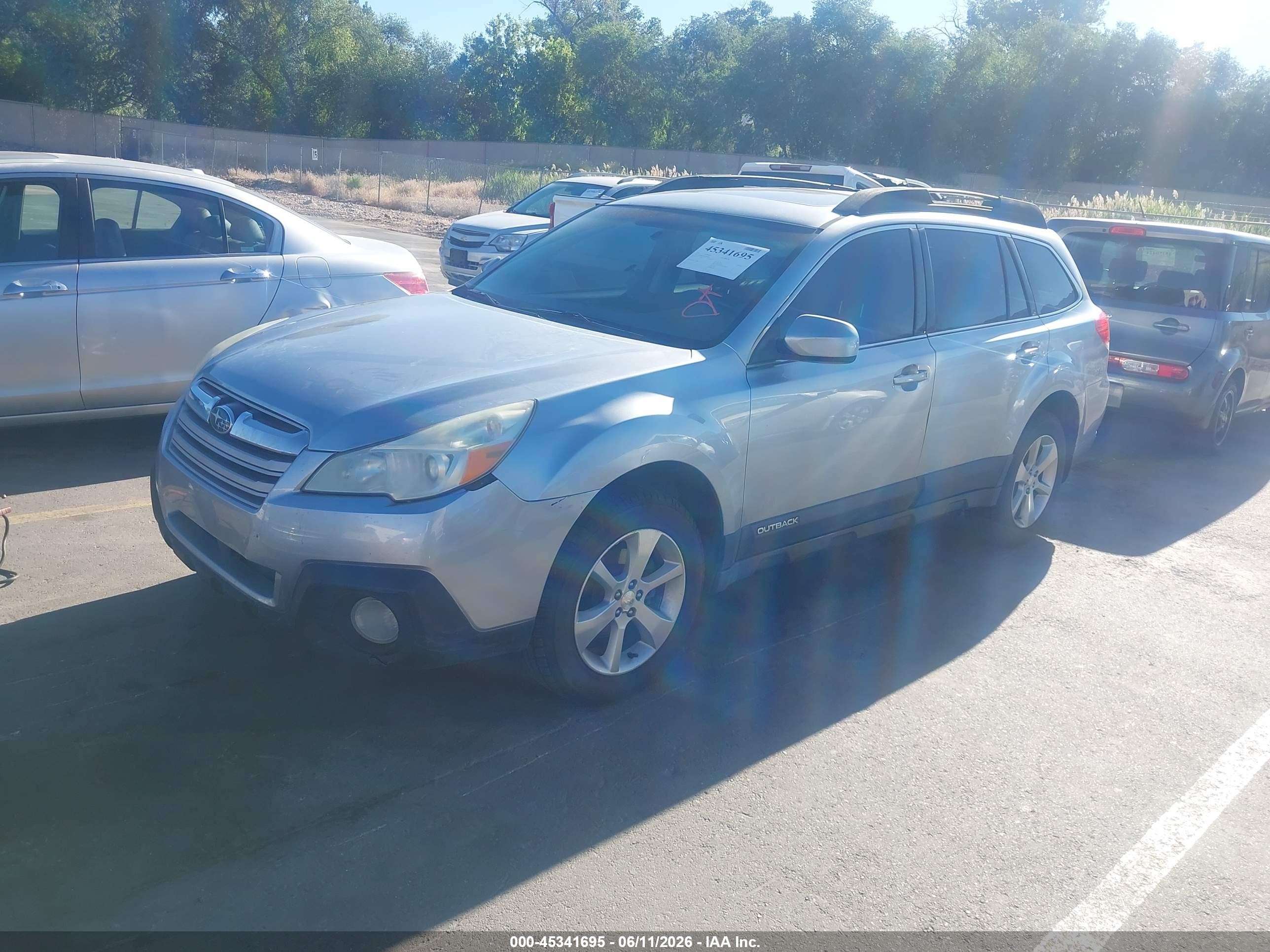 2013 Subaru Outback VIN 4S4BRBKC0D3209840 IAAI salvage auction — Normal Wear, Clear (Utah), sold $275 on 2026-07-09 (photo 2)