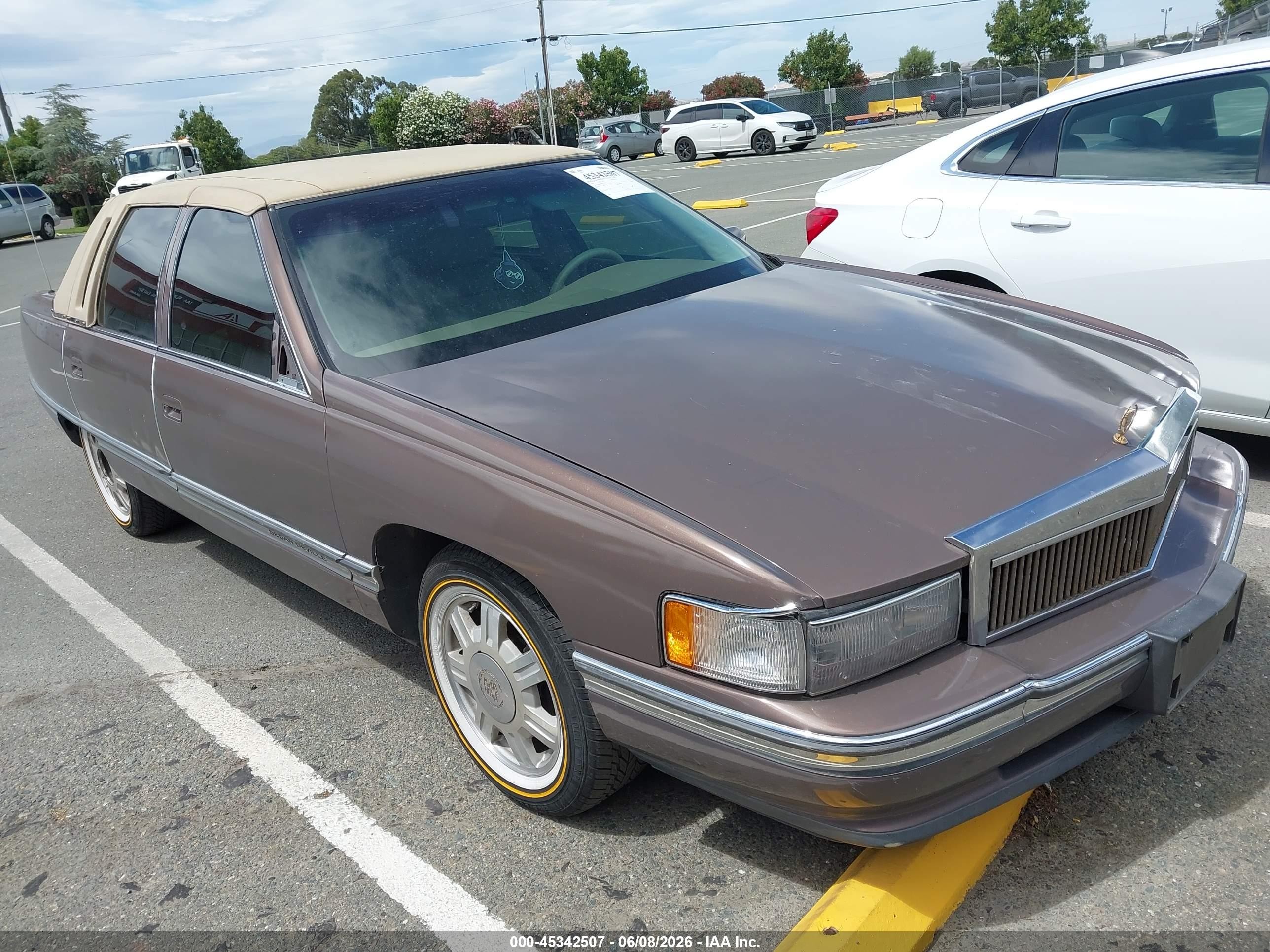 1995 Cadillac Deville VIN 1G6KD52B1SU231173 IAAI salvage auction — Unknown, Clear - Dealer Only (California), sold $775 on 2026-07-02 (photo 1)