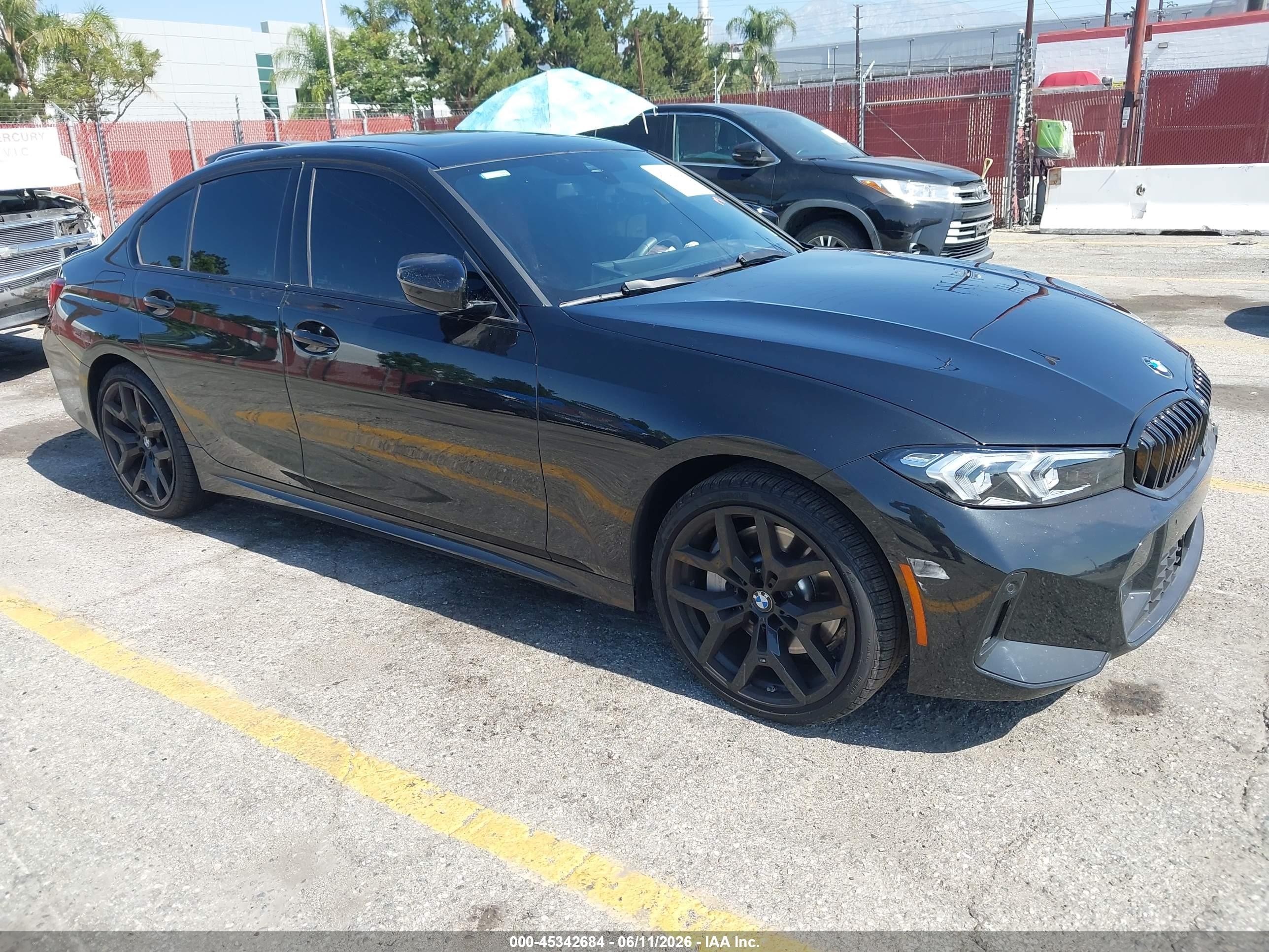 2026 BMW 3 Series VIN 3MW69CW09T8G12519 — IAAI salvage auction photo