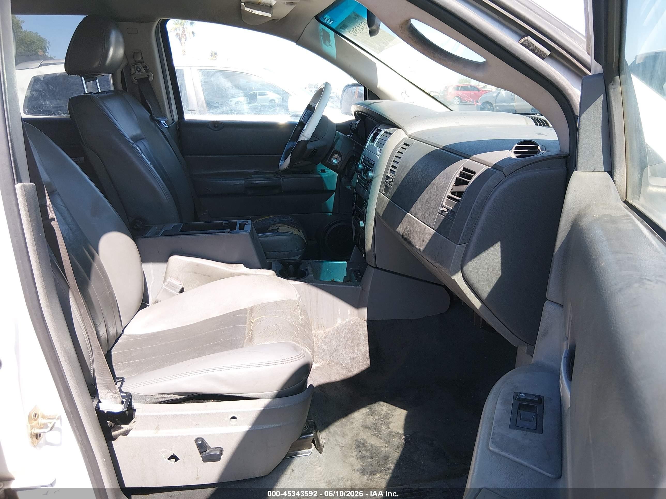 2005 Dodge Durango VIN 1D4HD58D05F622732 IAAI salvage auction — Rear End, Clear (Nevada), sold $100 on 2026-07-01 (photo 5)