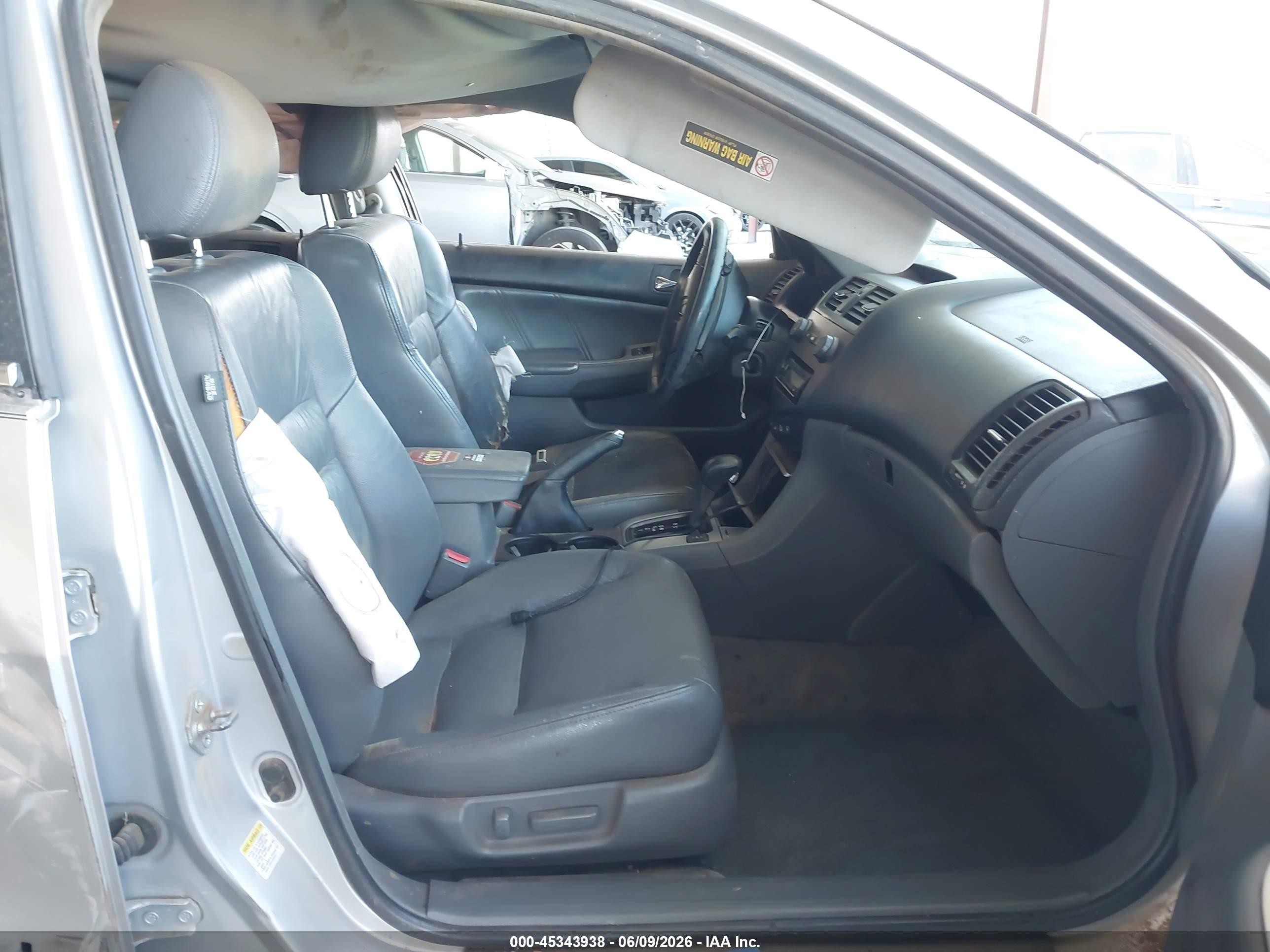 2007 Honda Accord VIN 1HGCM56127A213035 IAAI salvage auction — Front & Rear, Salvage (California), sold $125 on 2026-07-09 (photo 5)