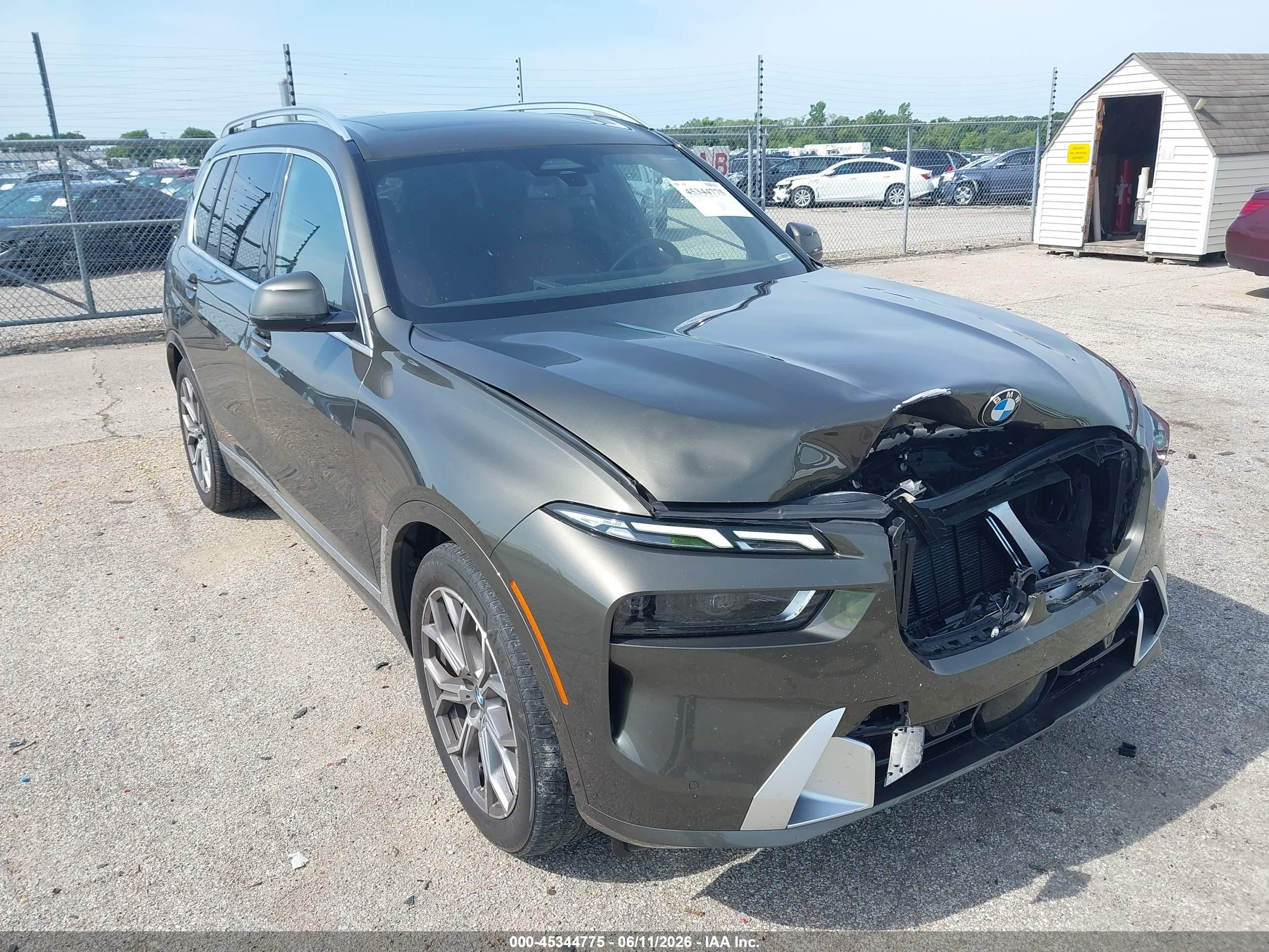 2024 BMW X7 VIN 5UX23EM04R9U34971 — IAAI salvage auction photo