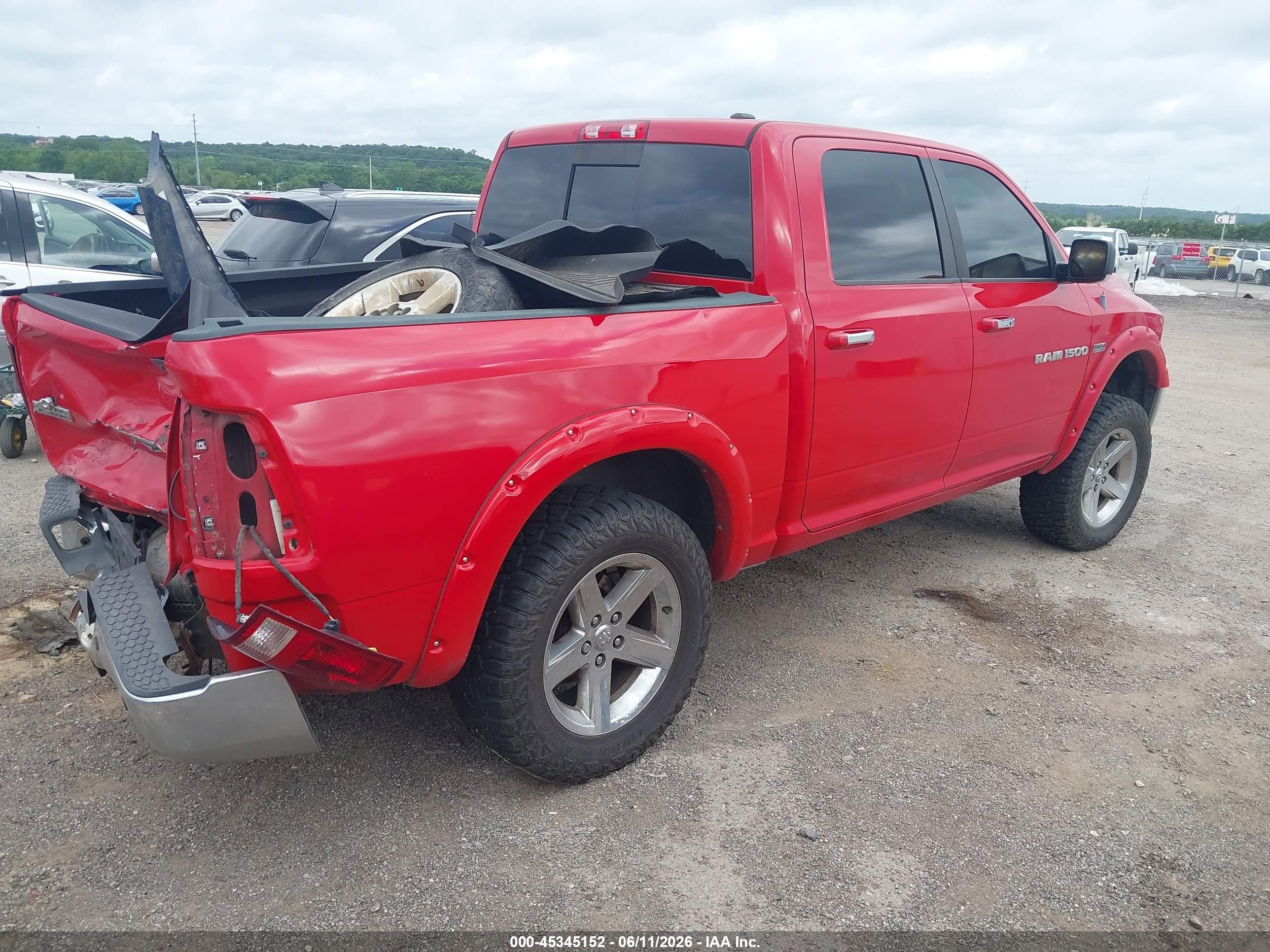 2012 Ram 1500 VIN 1C6RD7LT1CS167753 IAAI salvage auction — Rear End, Clear (Oklahoma), sold $875 on 2026-09-08 (photo 4)