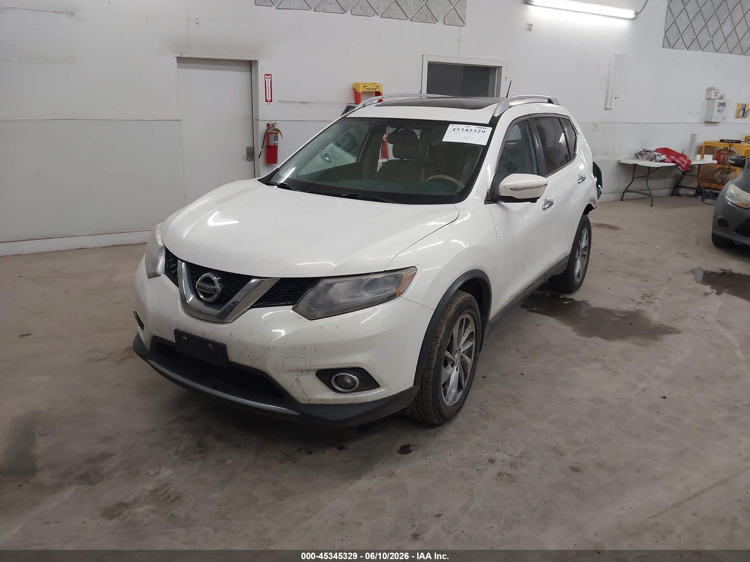 2014 Nissan Rogue VIN 5N1AT2MV7EC819960 IAAI salvage auction — Rear End, Salvage (Iowa), sold $750 on 2026-09-08 (photo 2)
