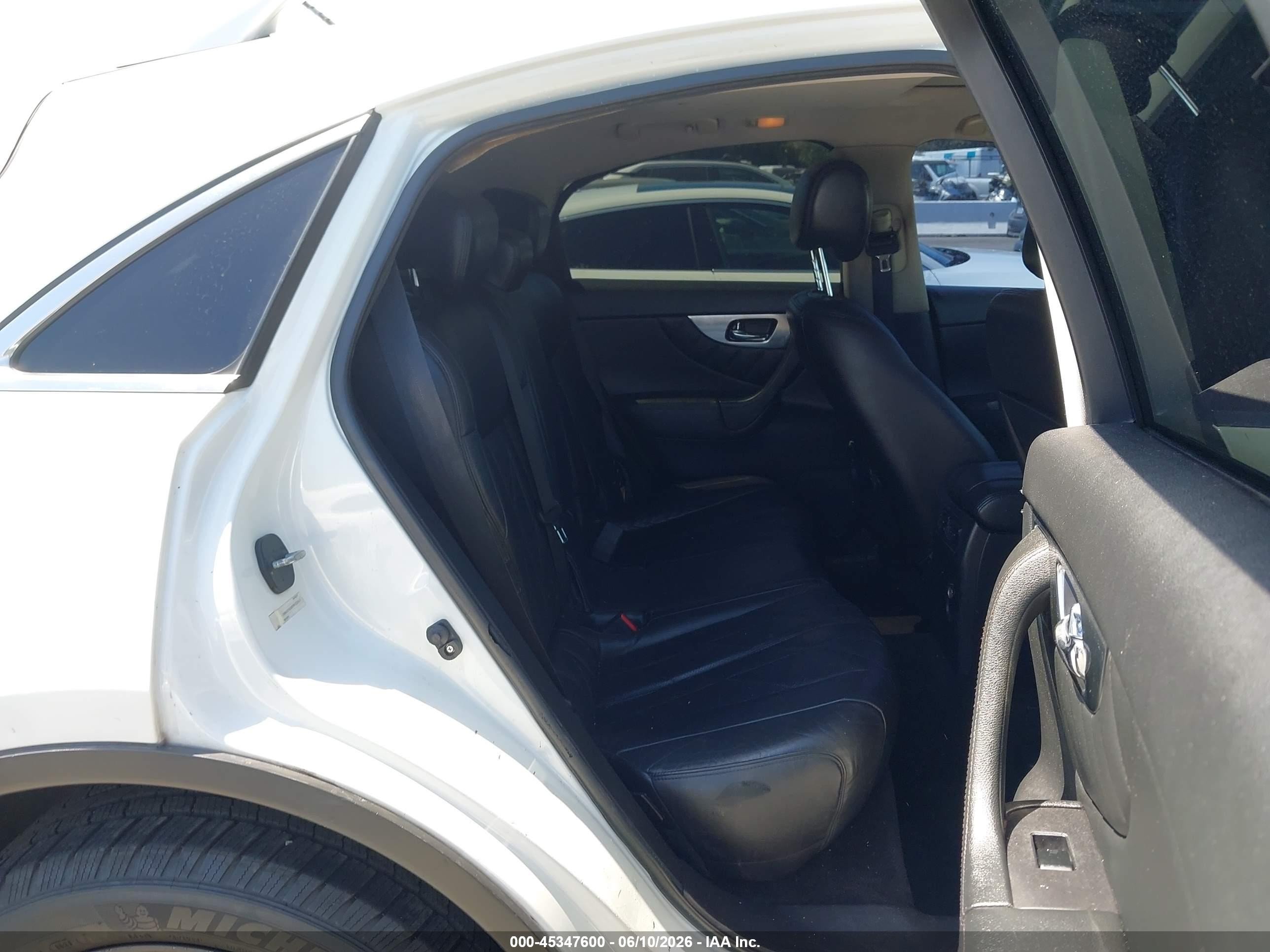 2009 Infiniti FX35 VIN JNRAS18U89M102843 IAAI salvage auction — Unknown, Salvage (California), sold $1,450 on 2026-07-07 (photo 8)