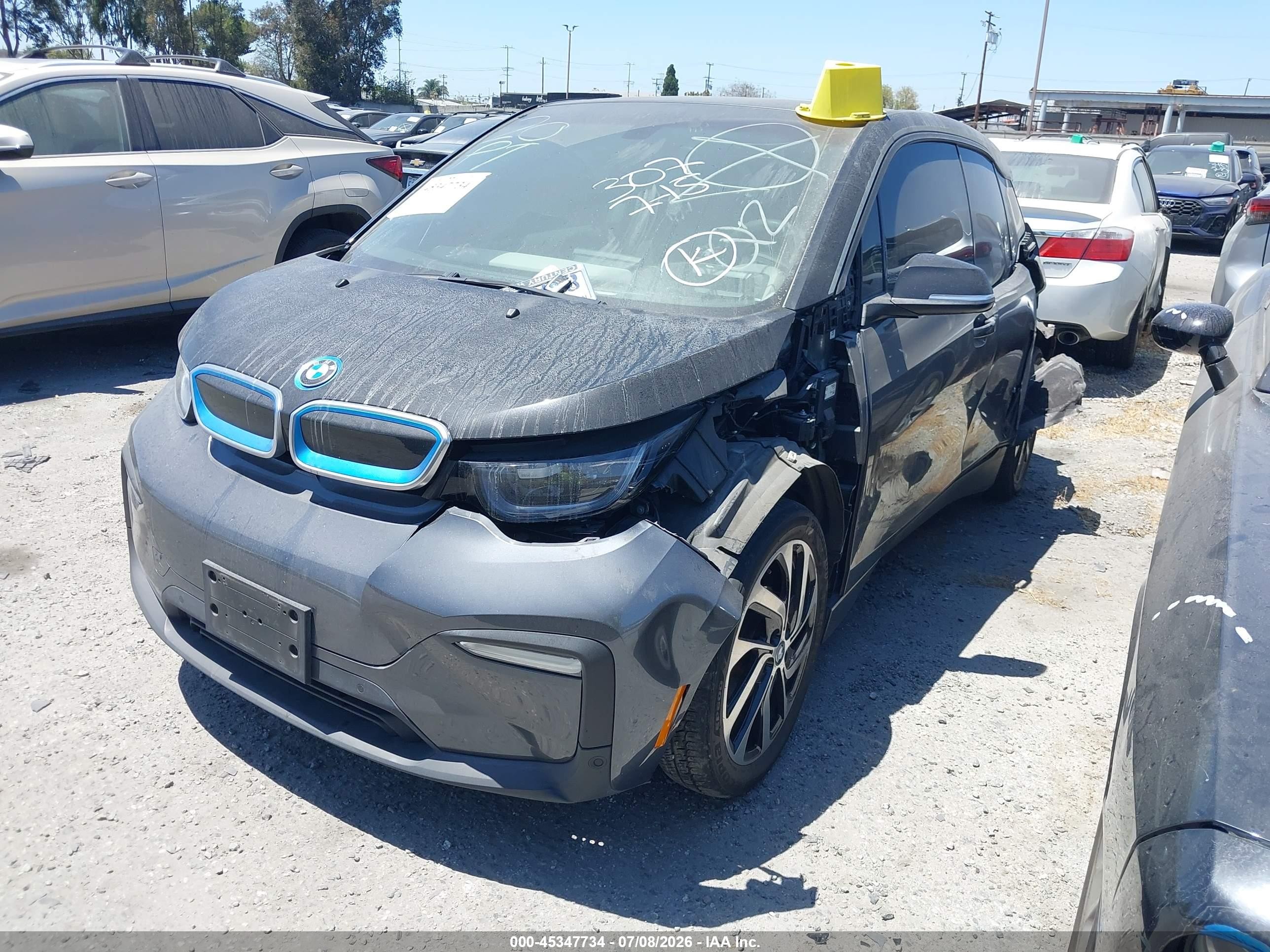 2019 BMW i3 VIN WBY8P4C5XK7E02567 IAAI salvage auction — Rear End, Salvage Certificate (California), sold $5,100 on 2026-07-11 (photo 2)