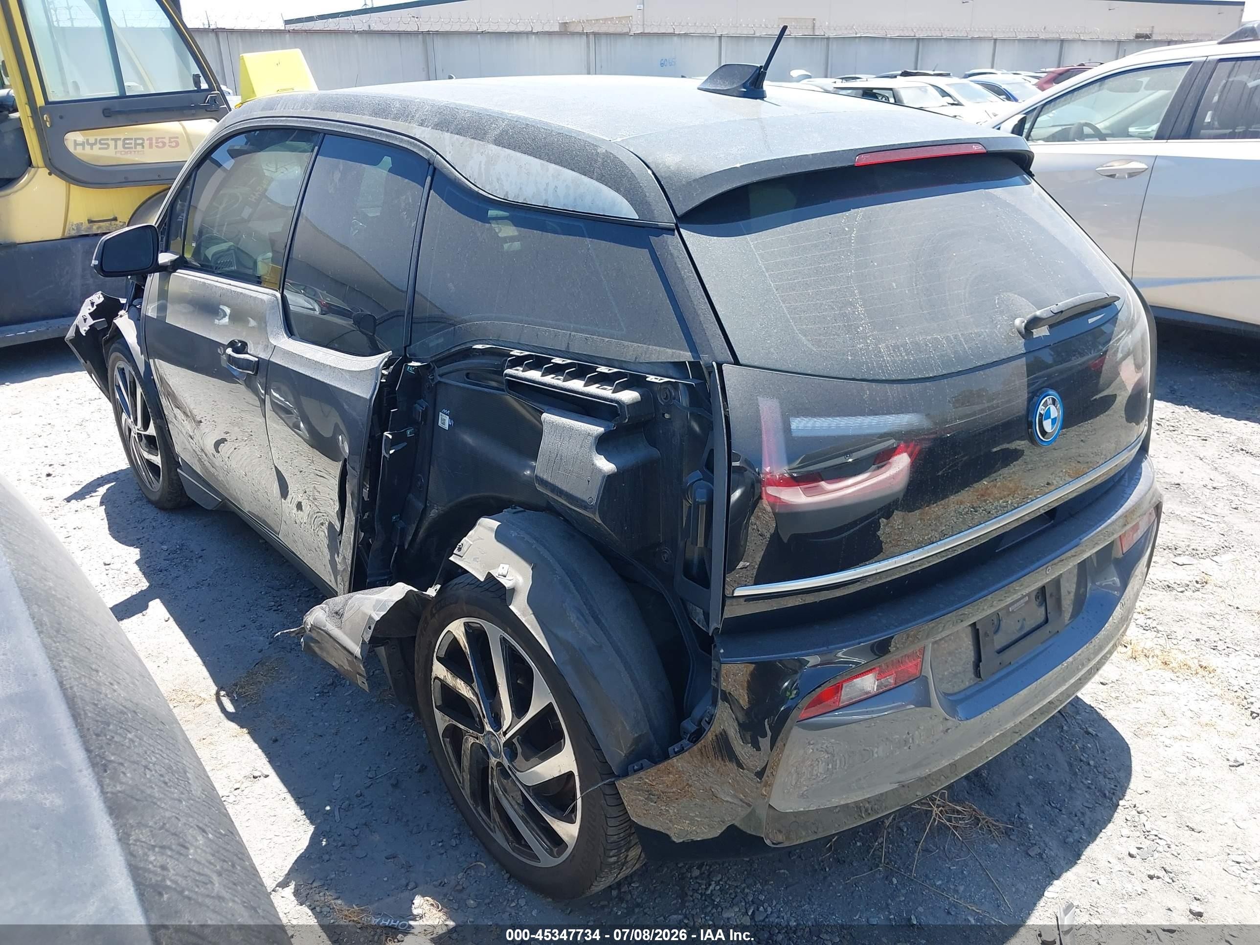 2019 BMW i3 VIN WBY8P4C5XK7E02567 IAAI salvage auction — Rear End, Salvage Certificate (California), sold $5,100 on 2026-07-11 (photo 3)