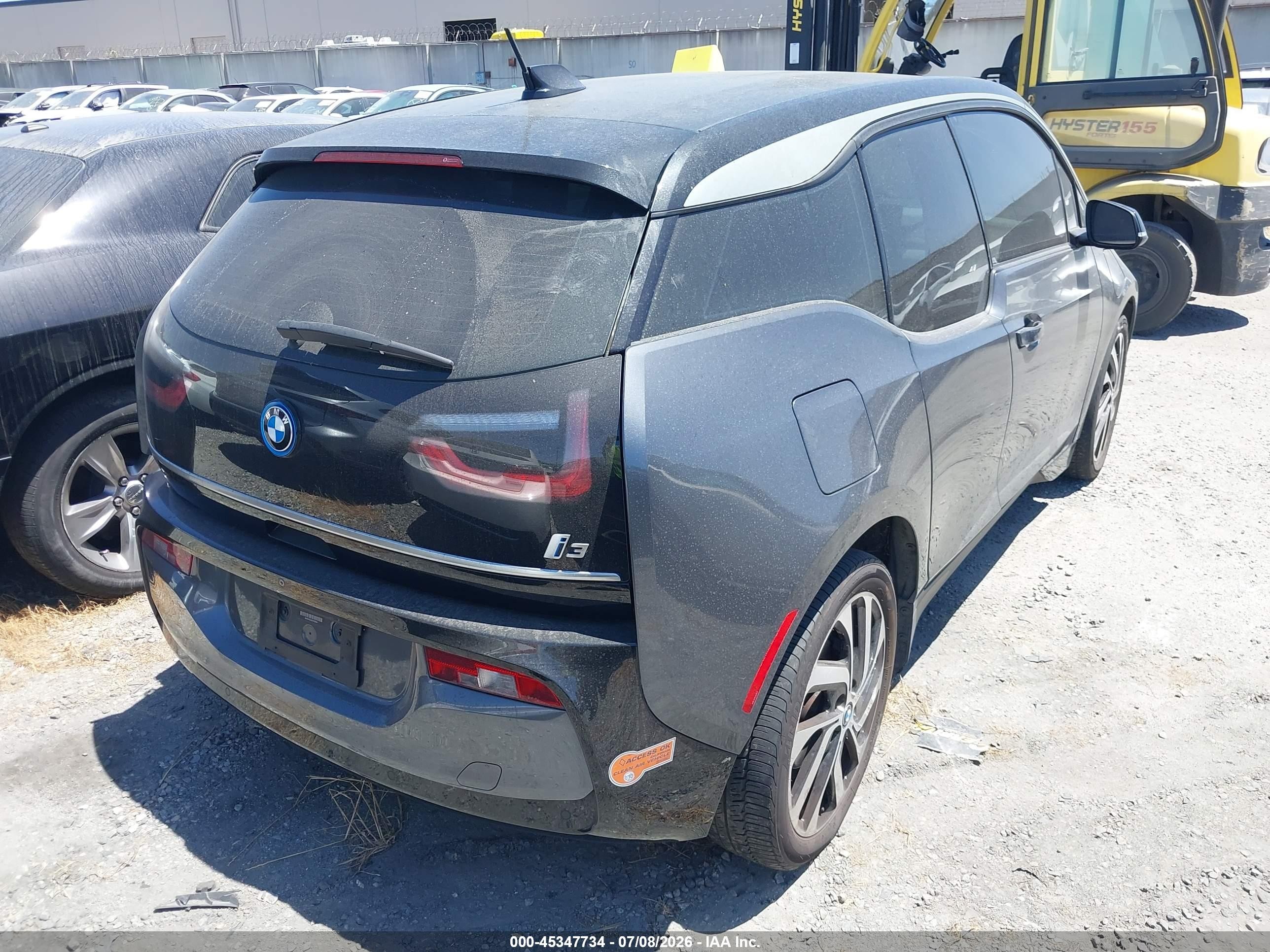 2019 BMW i3 VIN WBY8P4C5XK7E02567 IAAI salvage auction — Rear End, Salvage Certificate (California), sold $5,100 on 2026-07-11 (photo 4)