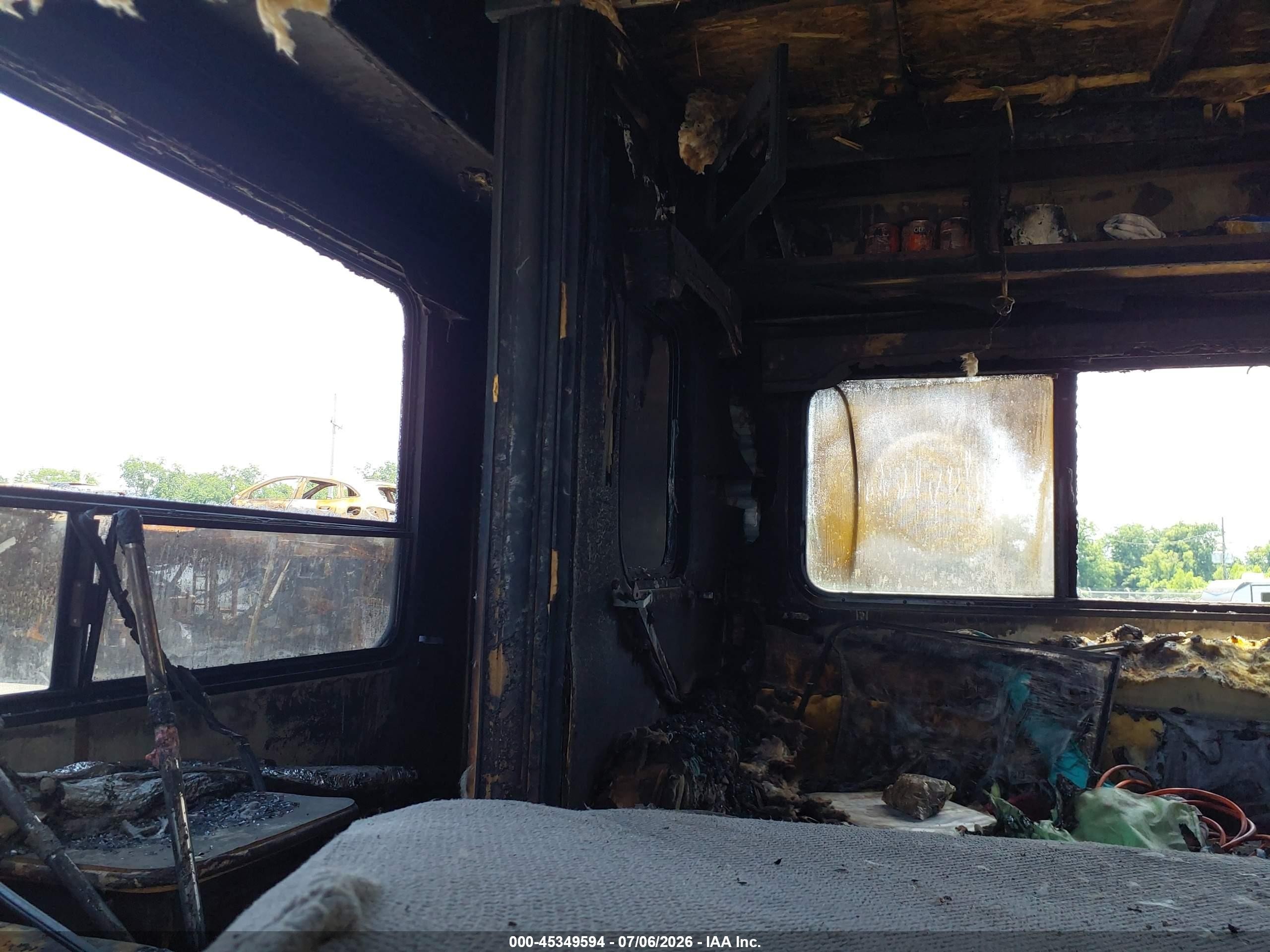 2016 Keystone Hideout VIN 4YDT26R23G7209410 IAAI salvage auction — Burn, Salvage (Louisiana), sold $150 on 2026-07-28 (photo 5)