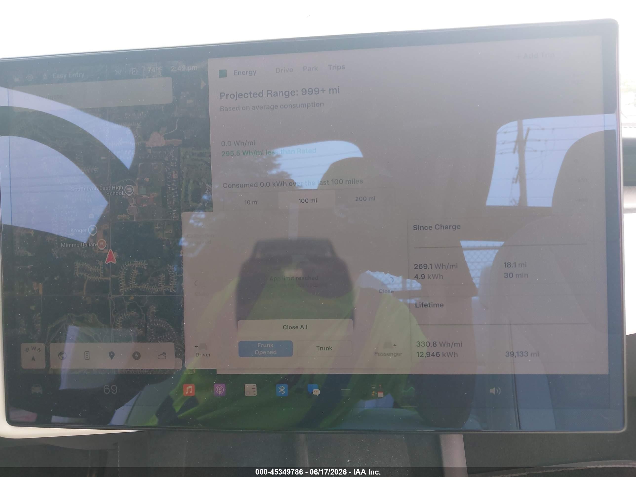 2024 Tesla Model X VIN 7SAXCBE62RF437093 IAAI salvage auction — Rear End, Clear (Michigan), sold $23,100 on 2026-08-20 (photo 7)