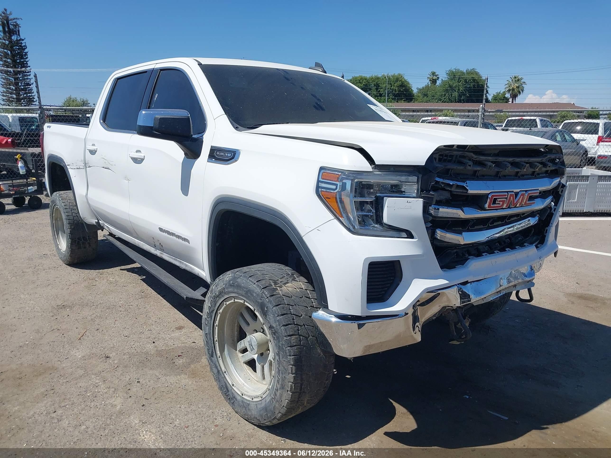 2020 GMC Sierra 1500 VIN 3GTU9BED5LG136302 — IAAI salvage auction photo