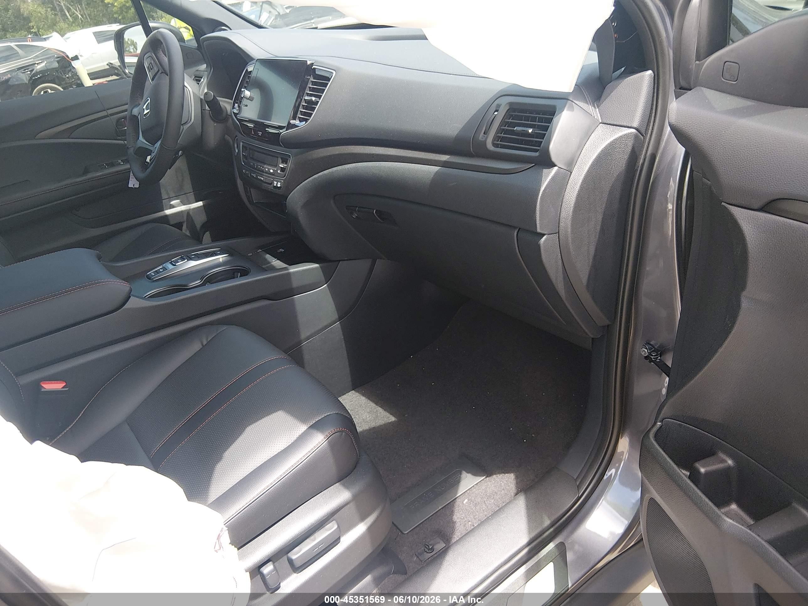 2026 Honda Ridgeline VIN 5FPYK3F64TB025278 IAAI salvage auction — Side, Rebuildable (Florida), sold $14,500 on 2026-06-29 (photo 5)
