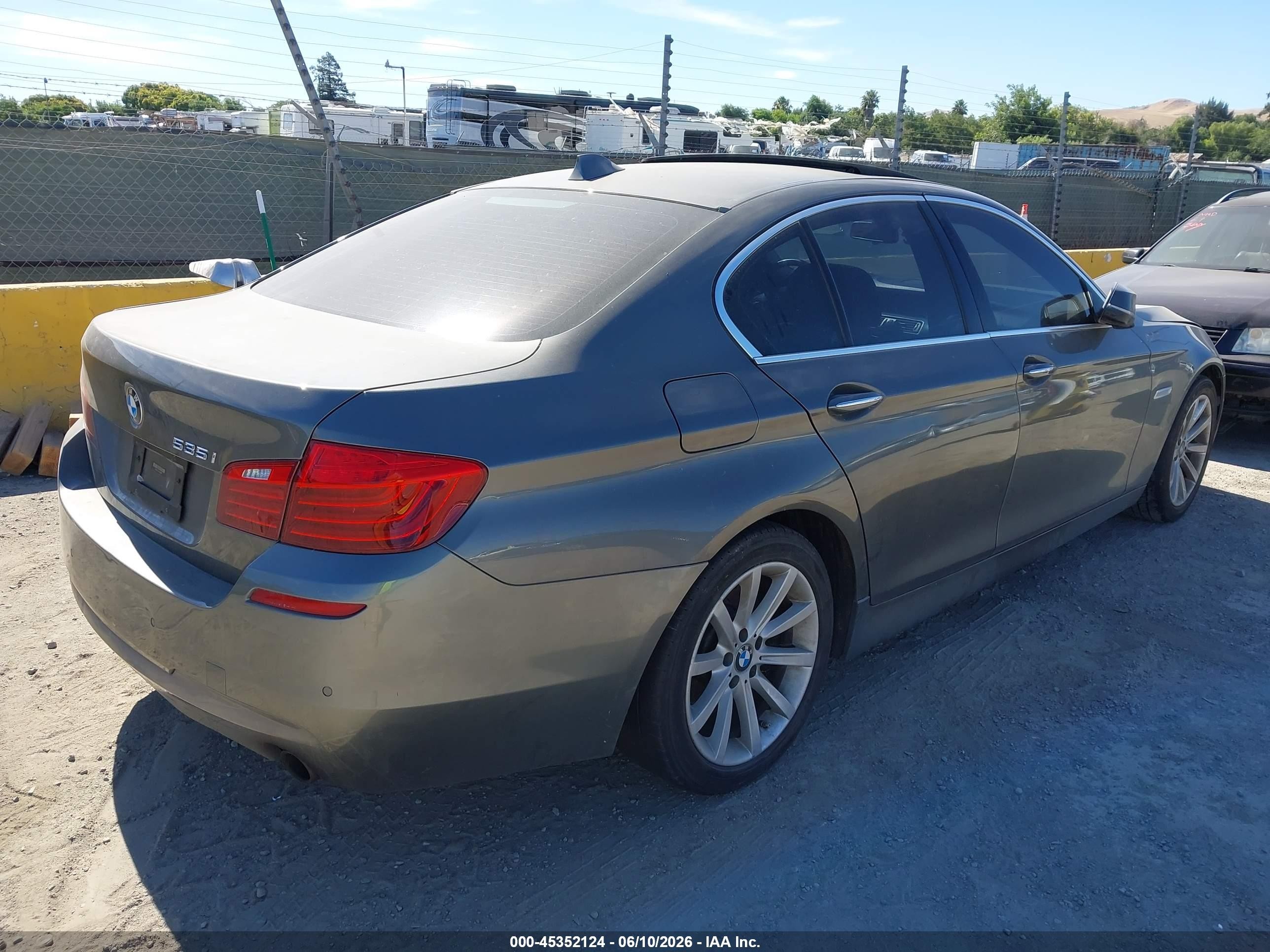 2014 BMW 5 Series VIN WBA5B1C59ED483496 IAAI salvage auction — Normal Wear, Clear - Dealer Only (California), sold $1,450 on 2026-07-02 (photo 4)