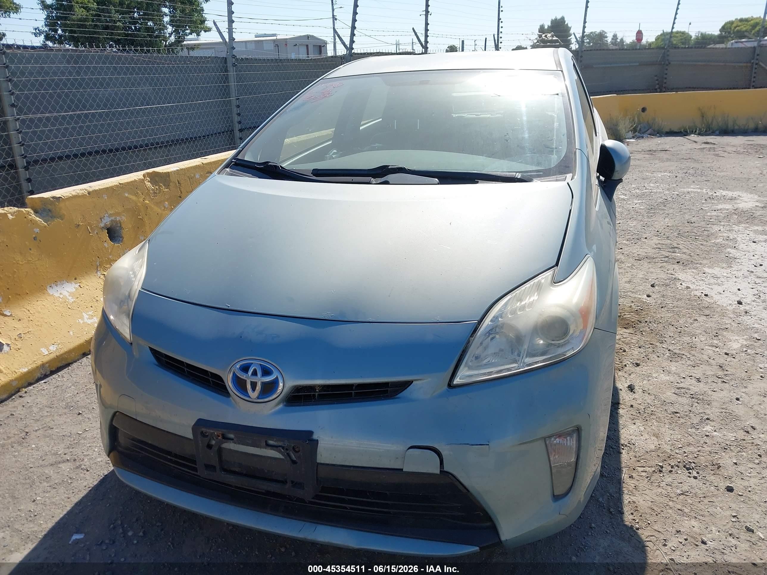 2014 Toyota Prius VIN JTDKN3DU8E1749199 IAAI salvage auction — Normal Wear, Clear - Dealer Only (California), sold $2,550 on 2026-07-09 (photo 6)
