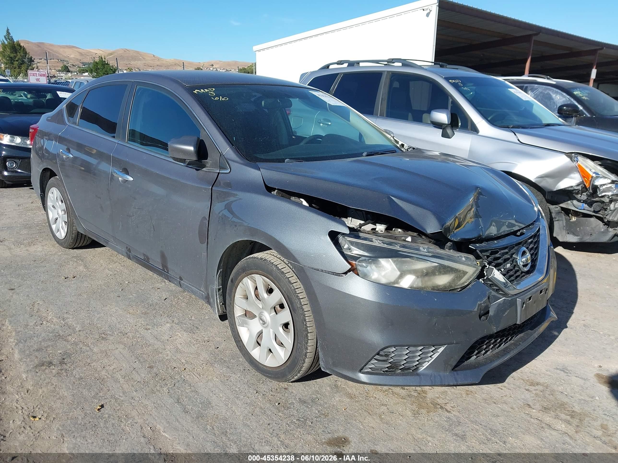 2016 Nissan Sentra VIN 3N1AB7AP4GL650677 IAAI salvage auction — Front End, Salvage (California), sold $1,325 on 2026-07-06 (photo 1)