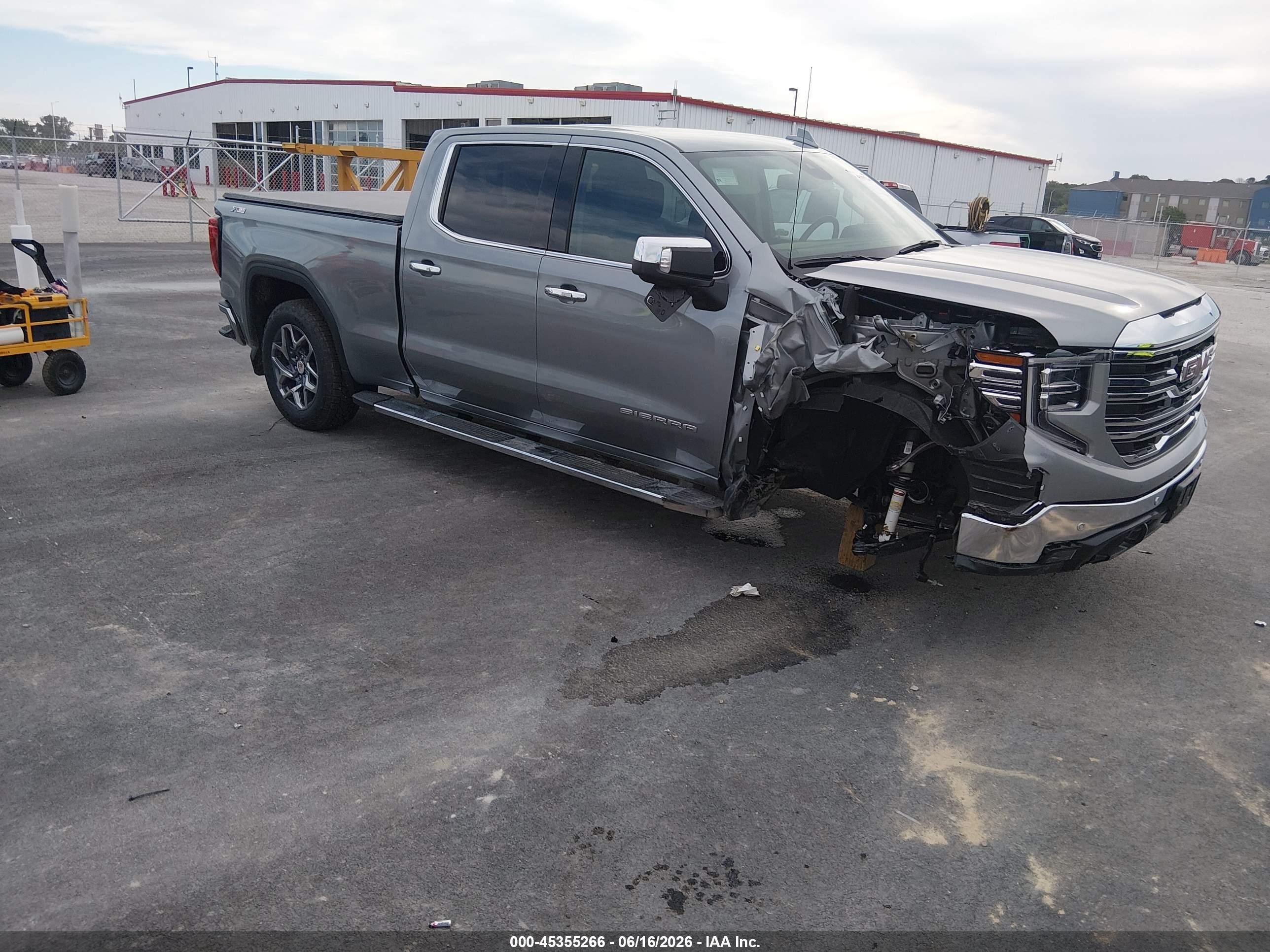 2026 GMC Sierra 1500 VIN 1GTUUDE88TZ334174 IAAI salvage auction — Unknown, Salvage (Illinois), sold $32,250 on 2026-08-23 (photo 1)