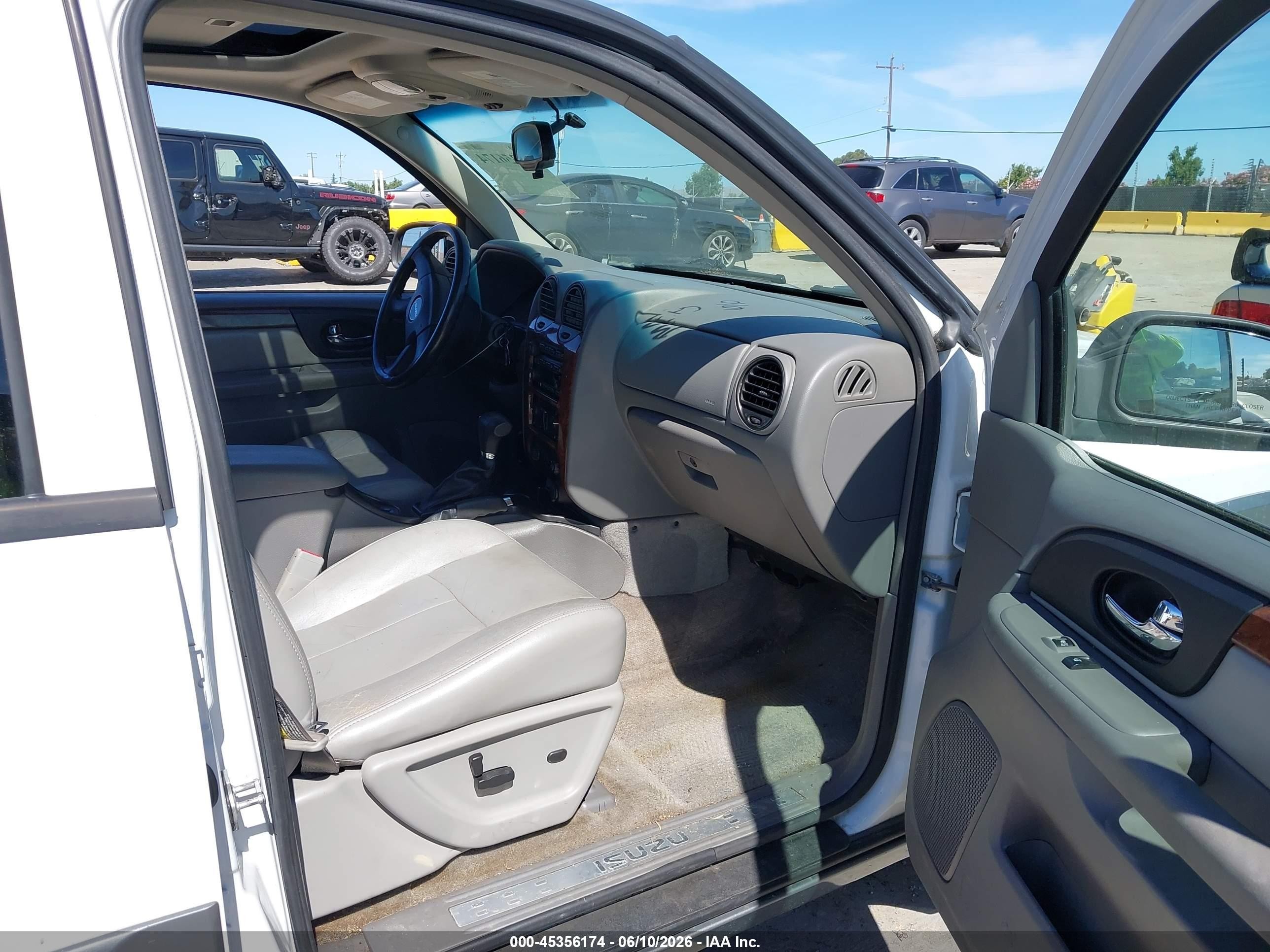 2006 Isuzu Ascender VIN 4NUDT13S662701137 IAAI salvage auction — Normal Wear, Clear - Dealer Only (California), sold $375 on 2026-07-09 (photo 5)