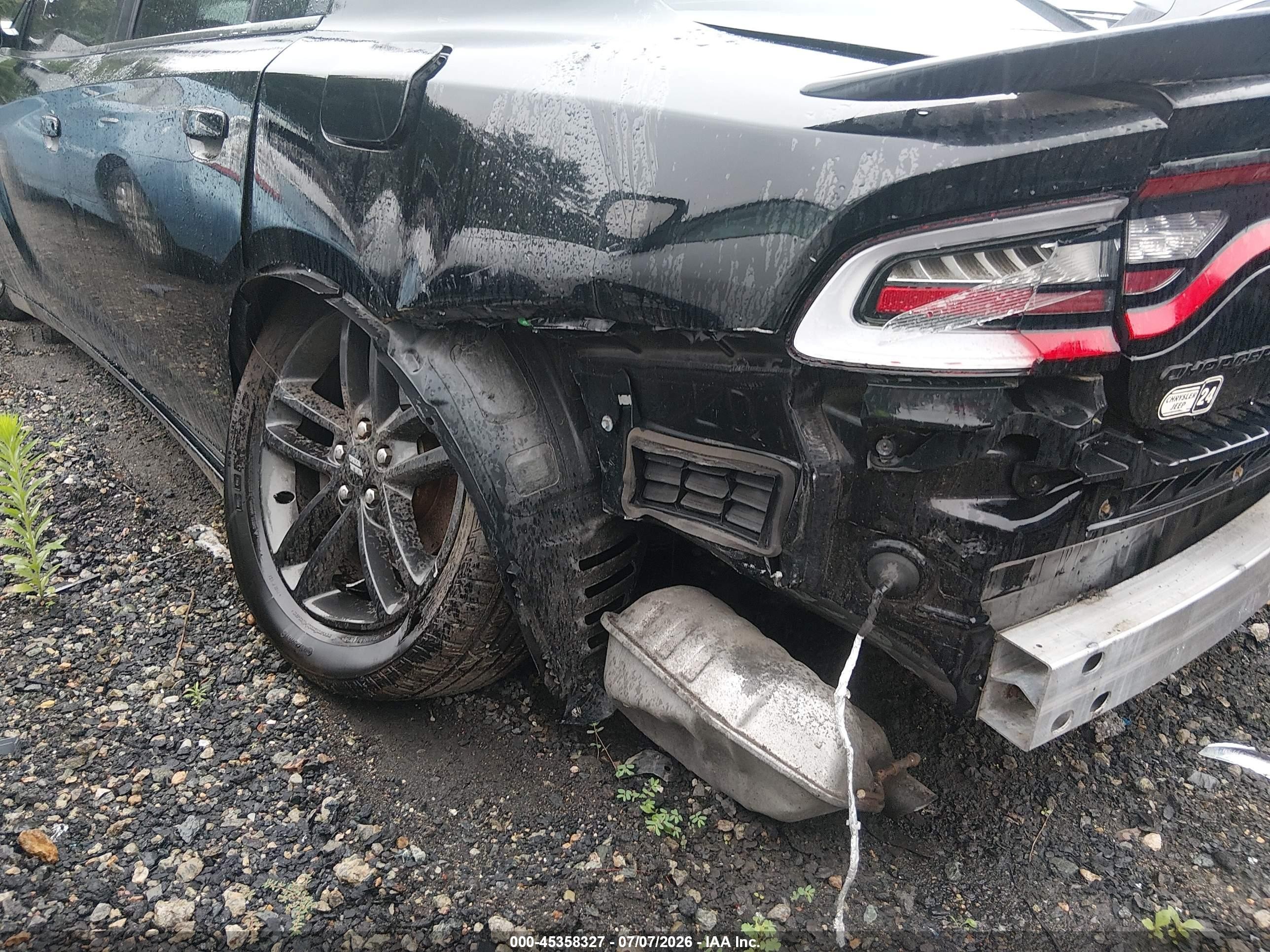 2019 Dodge Charger VIN 2C3CDXJG1KH653980 IAAI salvage auction — Rear End, Salvage (Massachusetts), sold $4,250 on 2026-09-11 (photo 6)