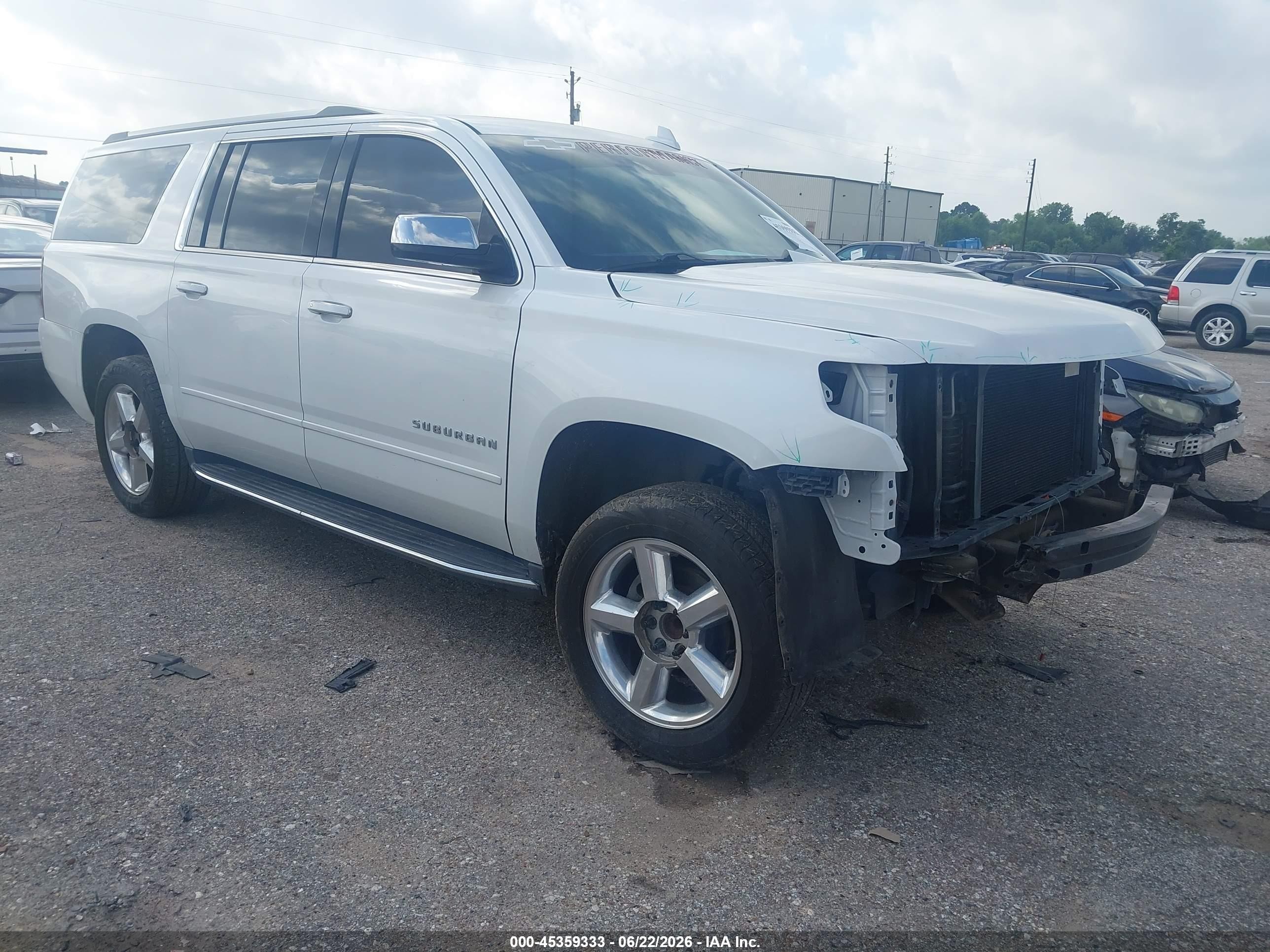 2017 Chevrolet Suburban VIN 1GNSCJKC8HR245527 — IAAI salvage auction photo