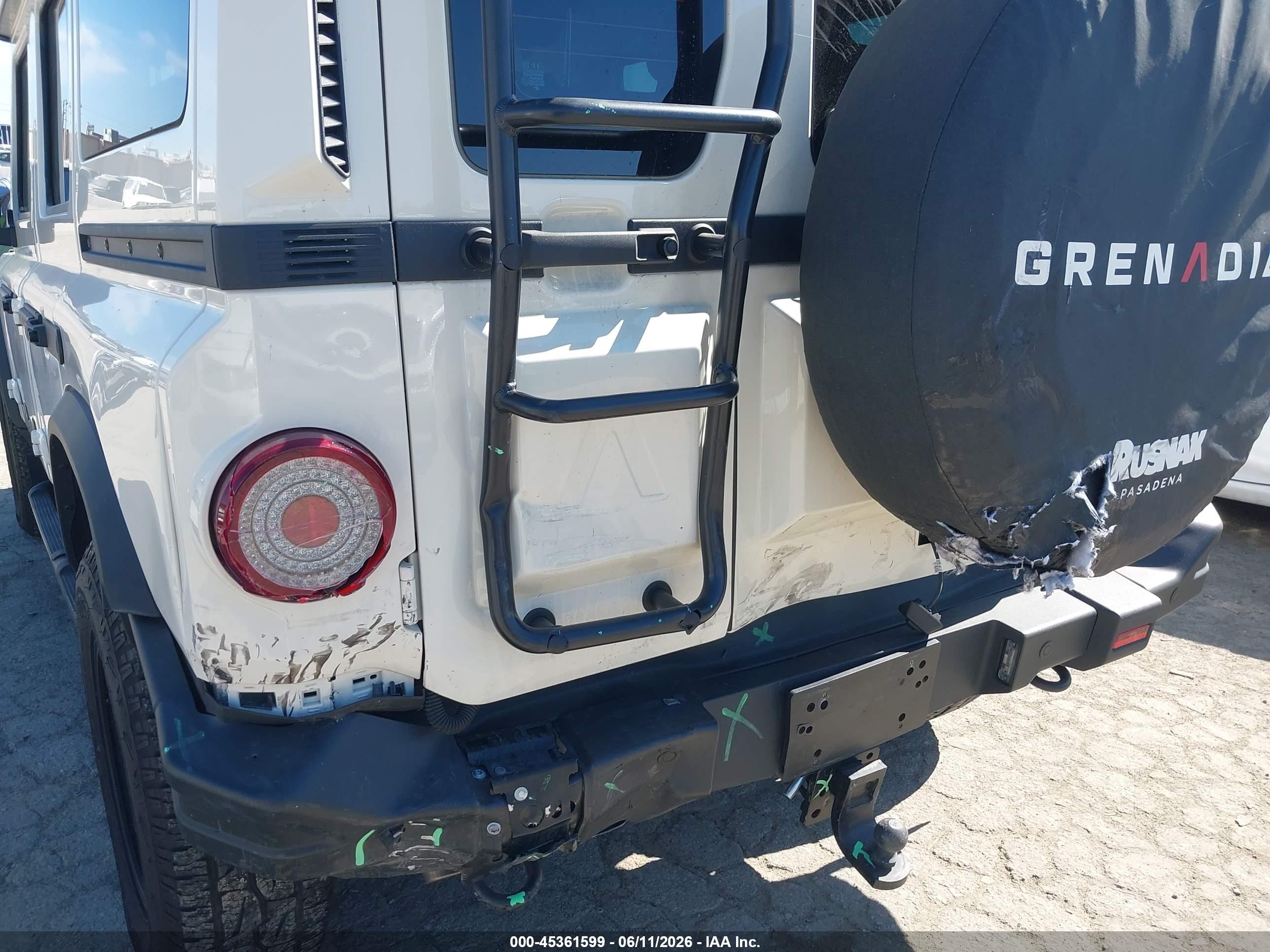2024 Ineos Grenadier VIN SC6GM1CA2RF006682 IAAI salvage auction — Rear End, Salvage (California), sold $25,200 on 2026-08-10 (photo 6)
