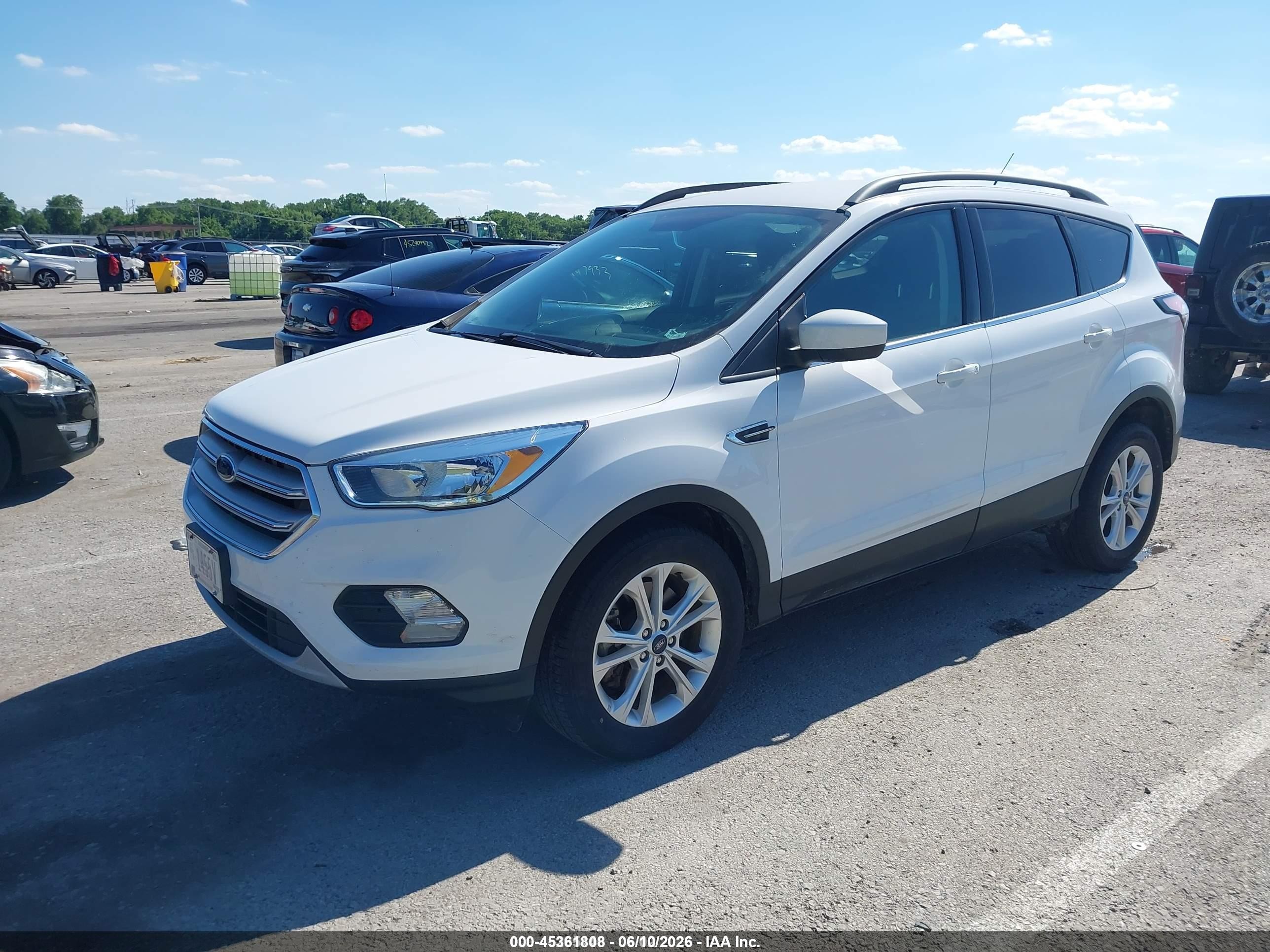 2018 Ford Escape VIN 1FMCU9GD7JUD08450 IAAI salvage auction — Normal Wear, SF97 (Illinois), sold $4,750 on 2026-07-09 (photo 2)