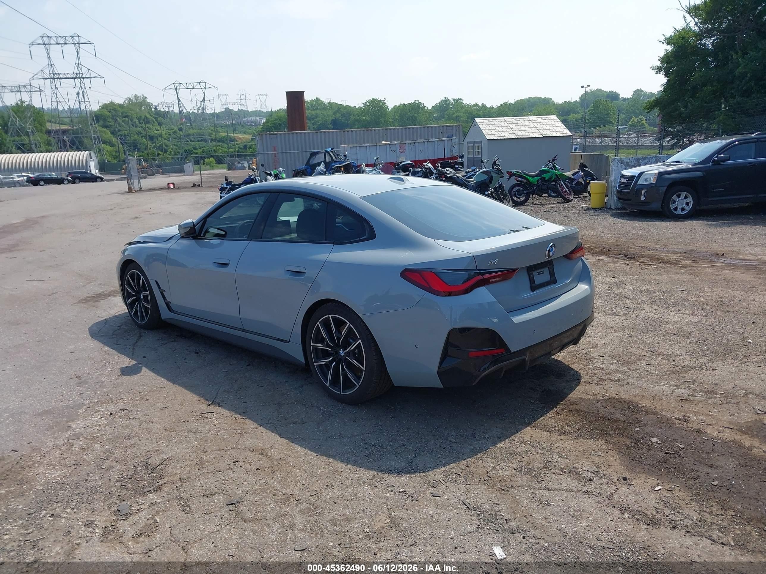 2026 BMW I4 VIN WBY43HD07TFW37968 IAAI salvage auction — Unknown, Salvage (Pennsylvania), sold $15,900 on 2026-08-17 (photo 3)