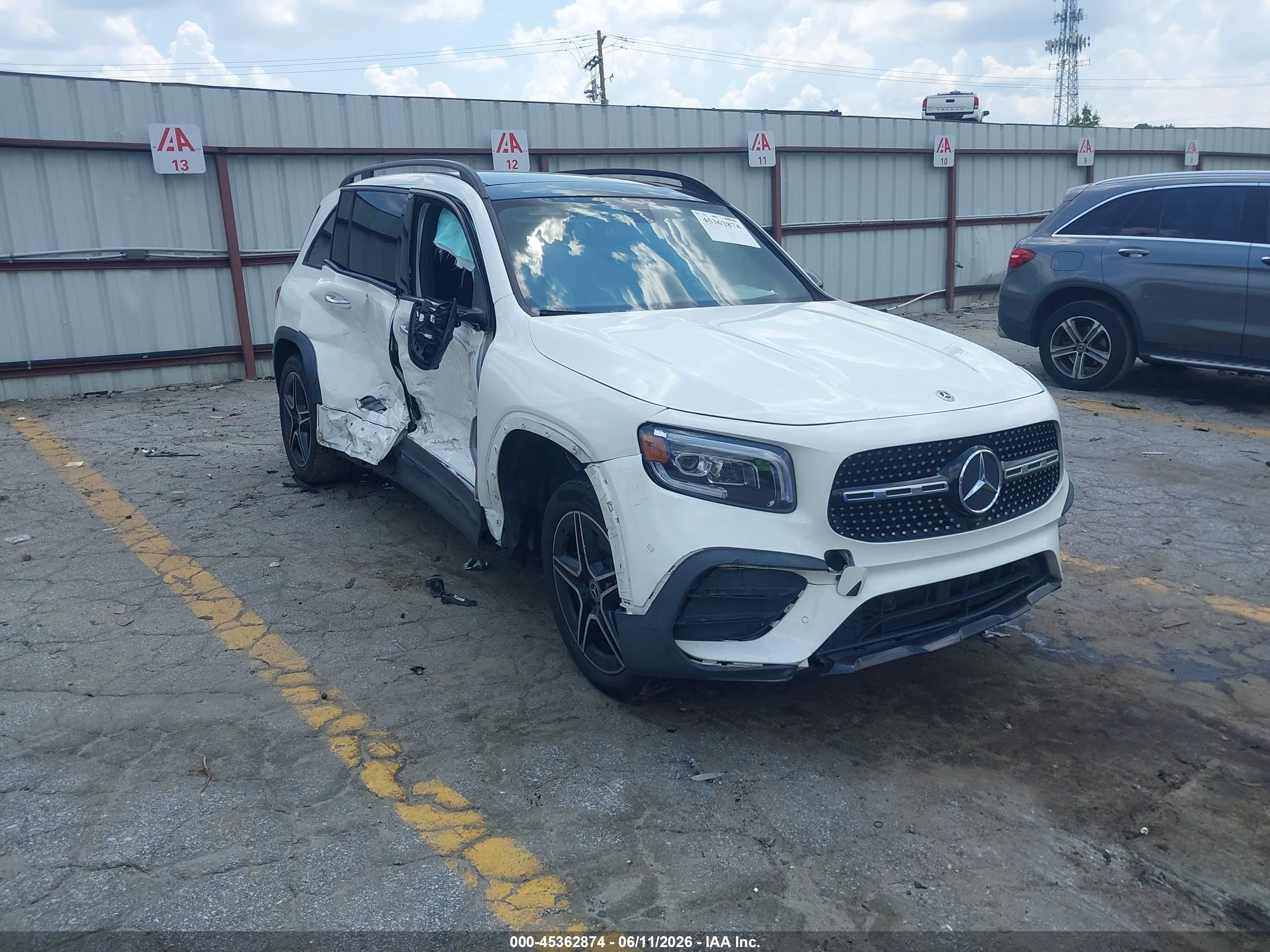 2021 Mercedes-Benz GLB-Class VIN W1N4M4GB4MW109352 — IAAI salvage auction photo