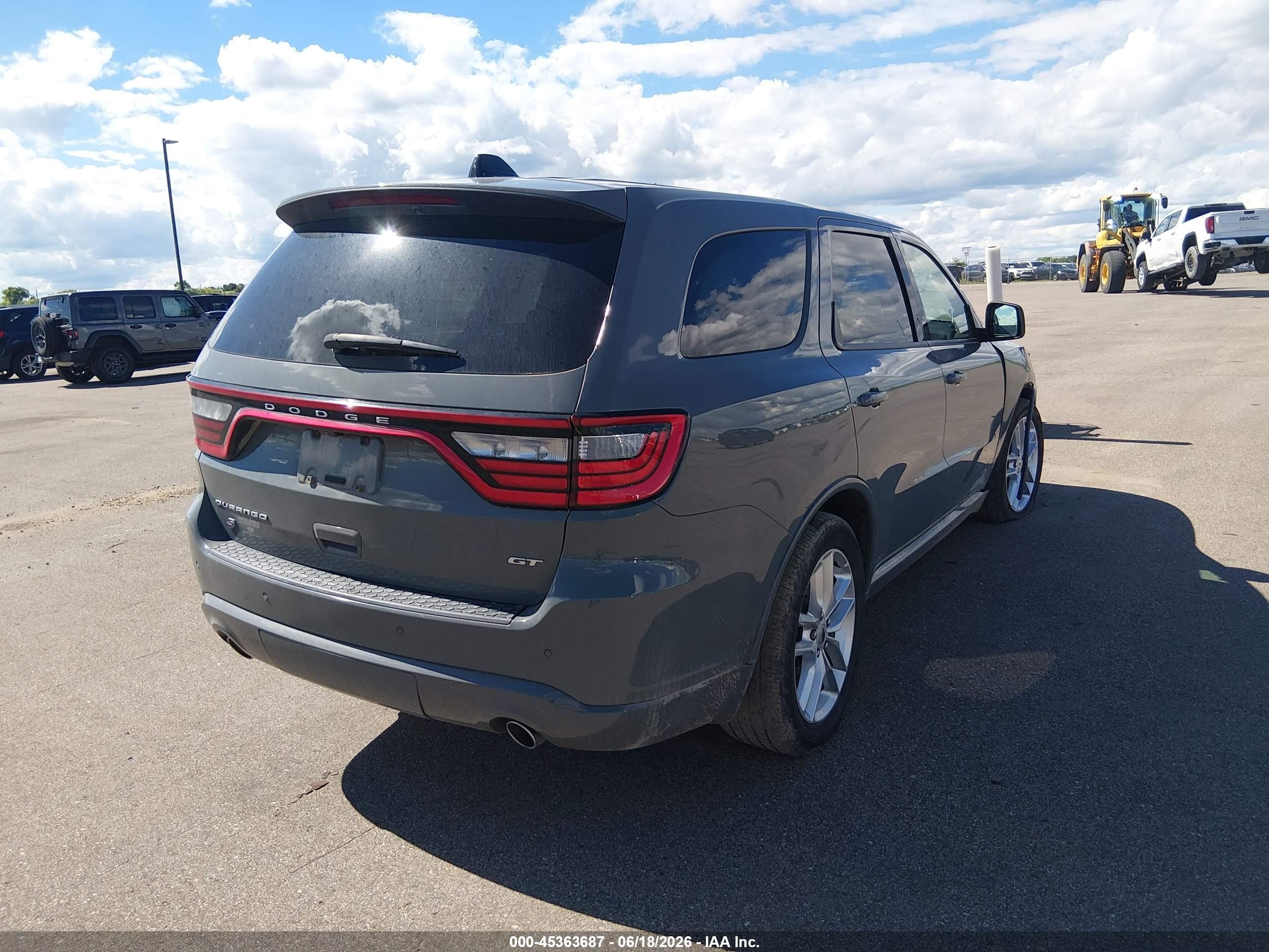 2023 Dodge Durango VIN 1C4RDJDG6PC617677 IAAI salvage auction — Unknown, Salvage (Idaho), sold $8,000 on 2026-09-25 (photo 4)