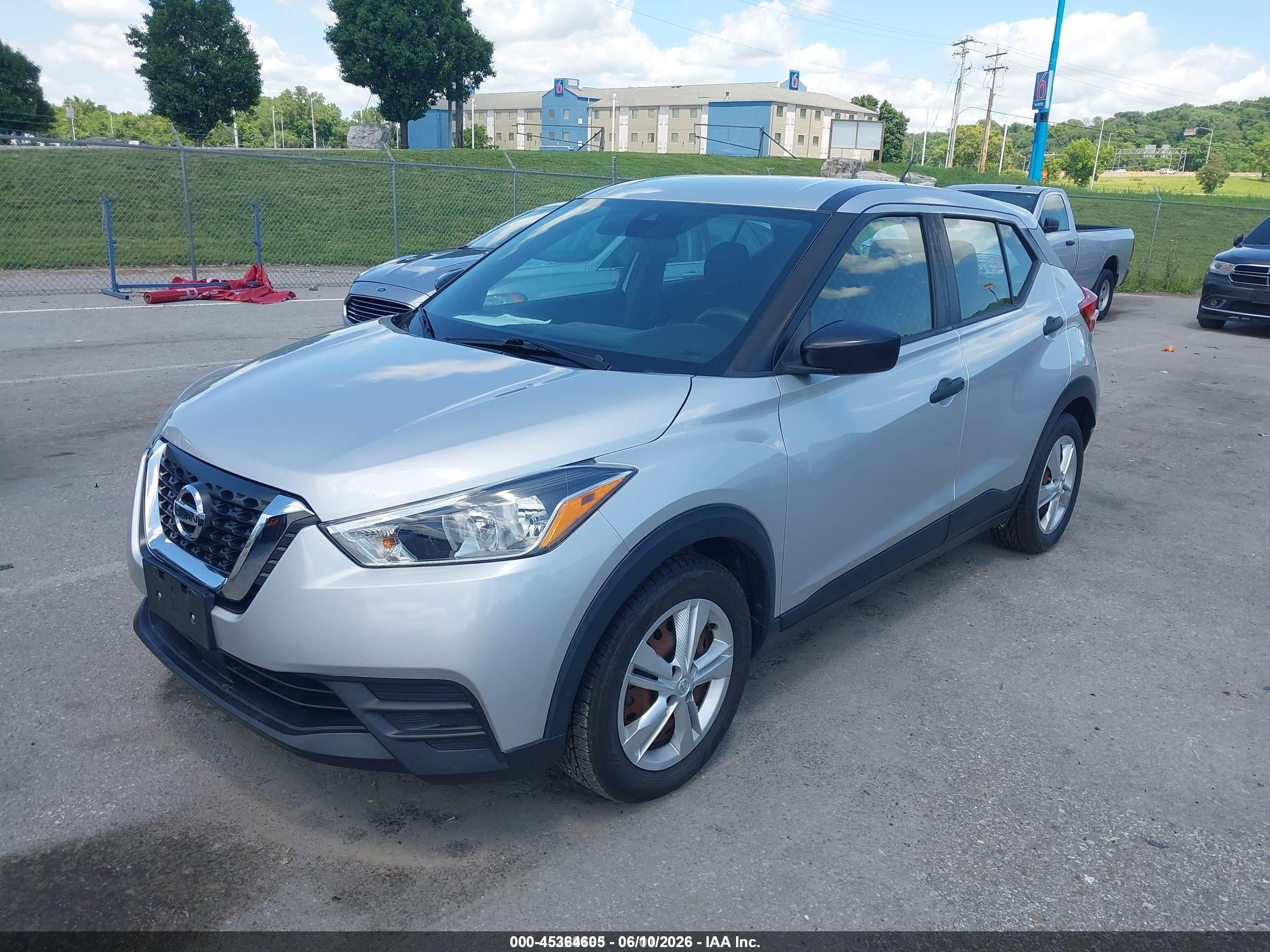2020 Nissan Kicks VIN 3N1CP5BV8LL532637 IAAI salvage auction — Normal Wear, SF97 (Illinois), sold $9,550 on 2026-07-09 (photo 2)