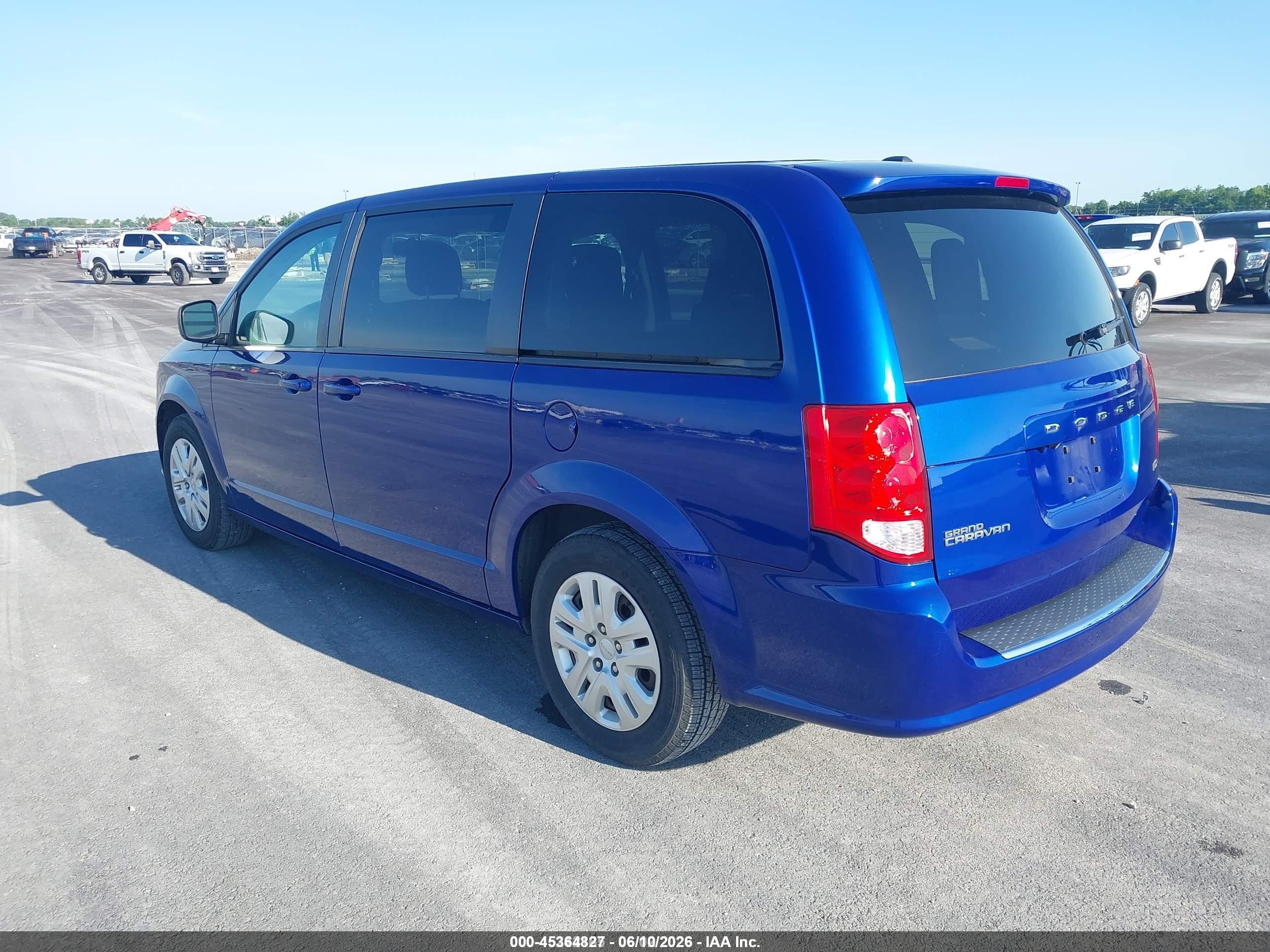 2018 Dodge Grand Caravan VIN 2C4RDGBG2JR255612 IAAI salvage auction — Front End, SF97 (Illinois), sold $8,050 on 2026-07-09 (photo 3)