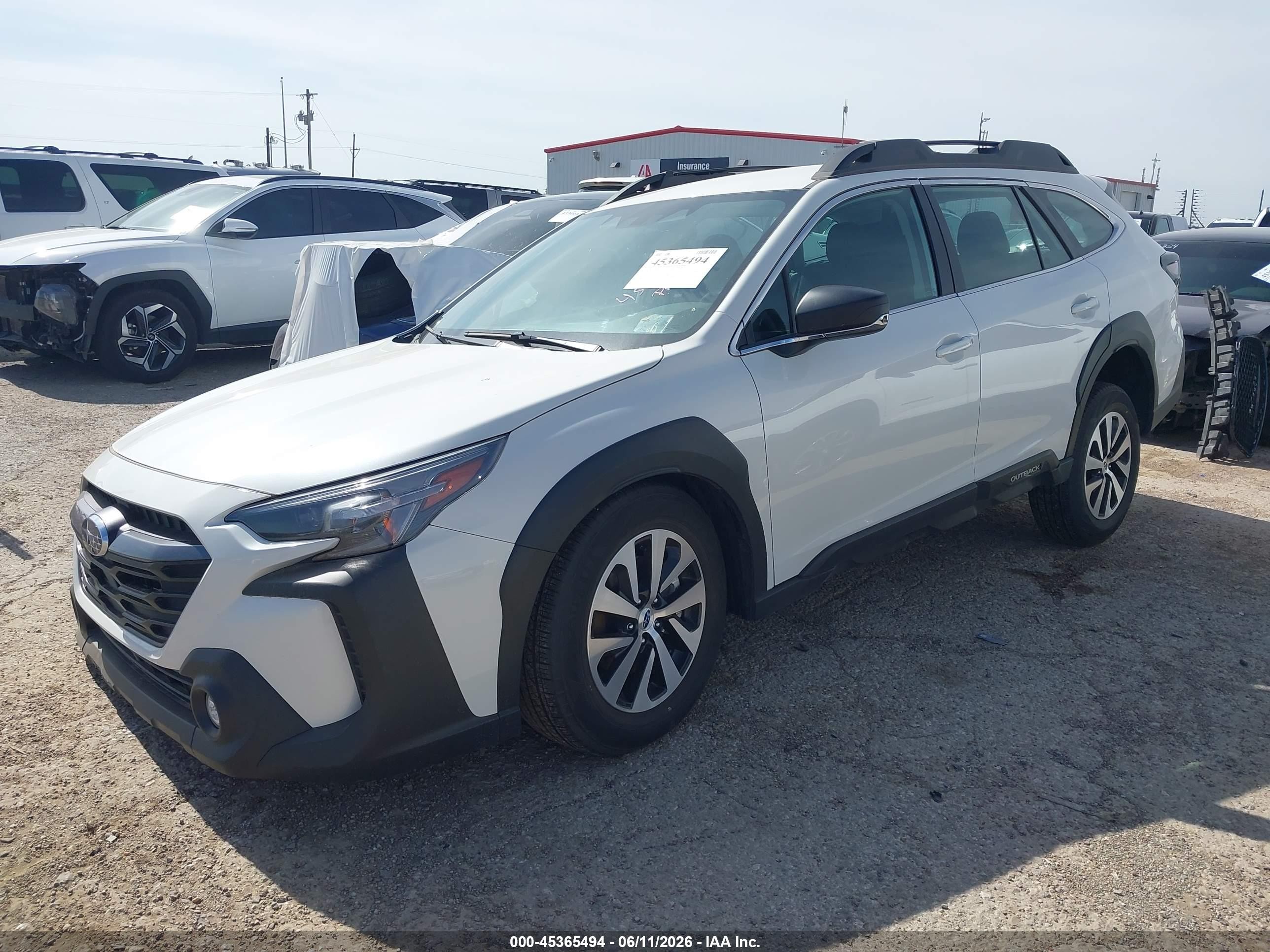 2025 Subaru Outback VIN 4S4BTAAC9S3297782 IAAI salvage auction — Side, Original (Texas), sold $13,300 on 2026-09-09 (photo 2)