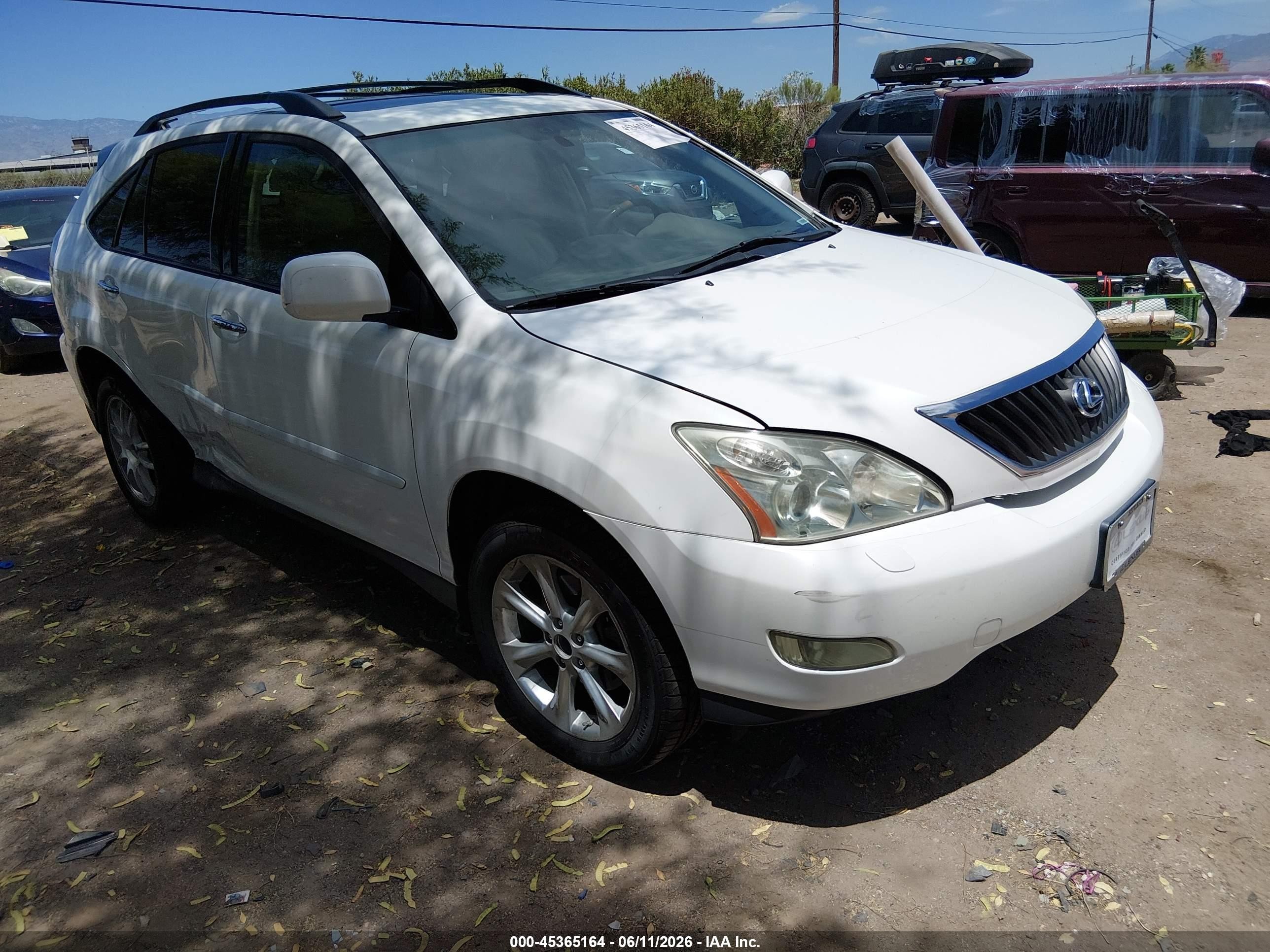 2008 Lexus RX 350 VIN 2T2HK31U68C063665 IAAI salvage auction — Side, Salvage (Arizona), sold $1,725 on 2026-07-09 (photo 1)