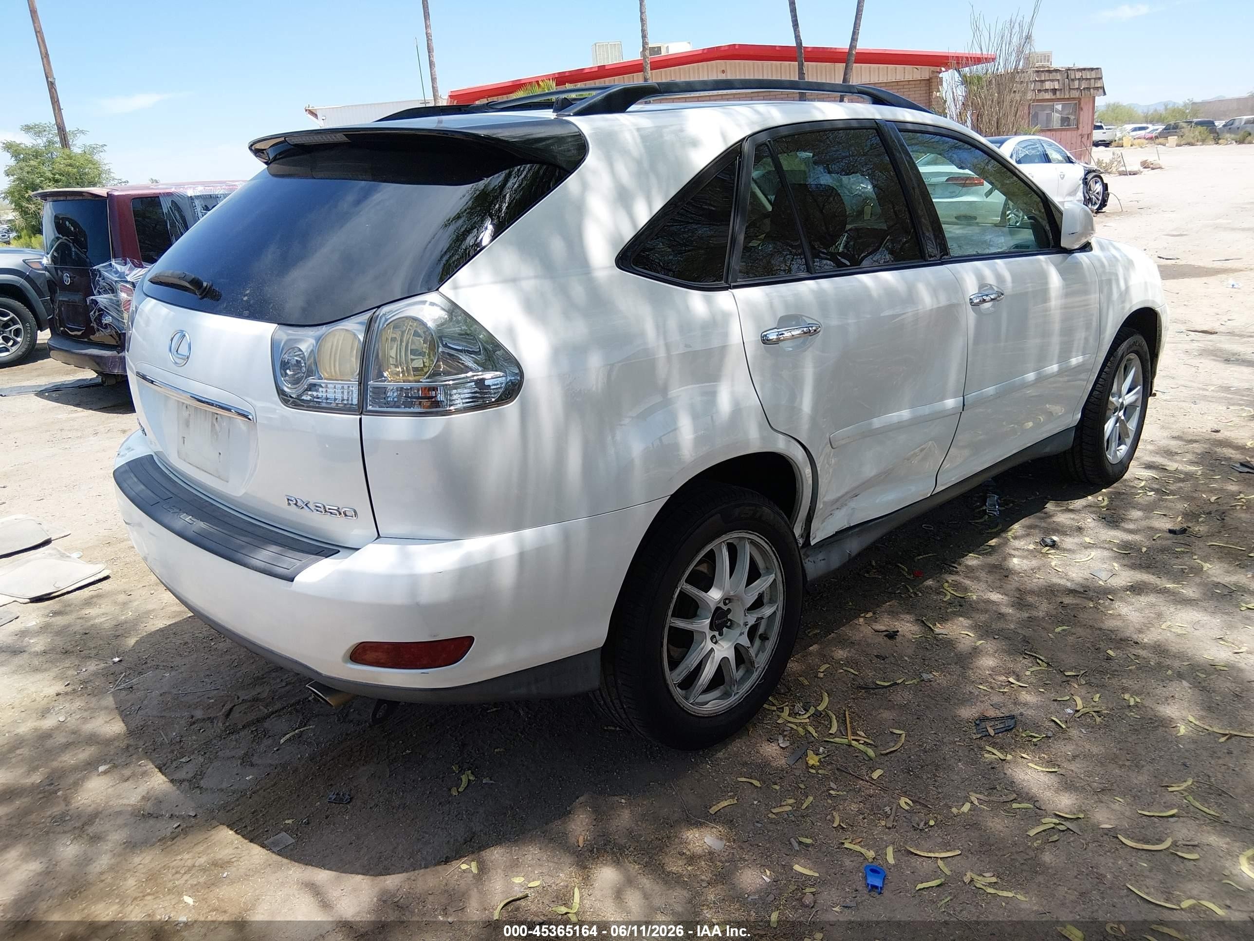 2008 Lexus RX 350 VIN 2T2HK31U68C063665 IAAI salvage auction — Side, Salvage (Arizona), sold $1,725 on 2026-07-09 (photo 4)