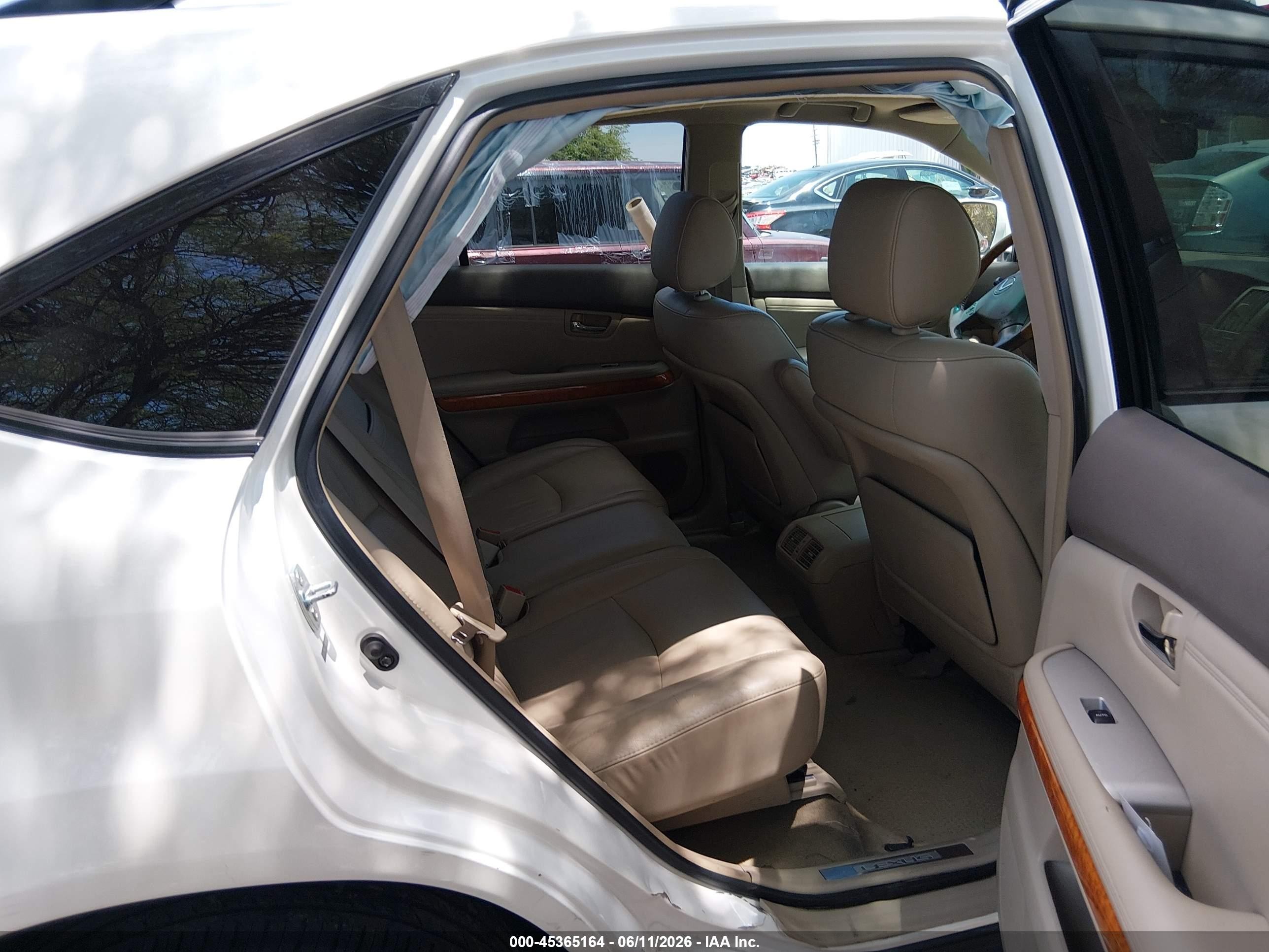 2008 Lexus RX 350 VIN 2T2HK31U68C063665 IAAI salvage auction — Side, Salvage (Arizona), sold $1,725 on 2026-07-09 (photo 8)