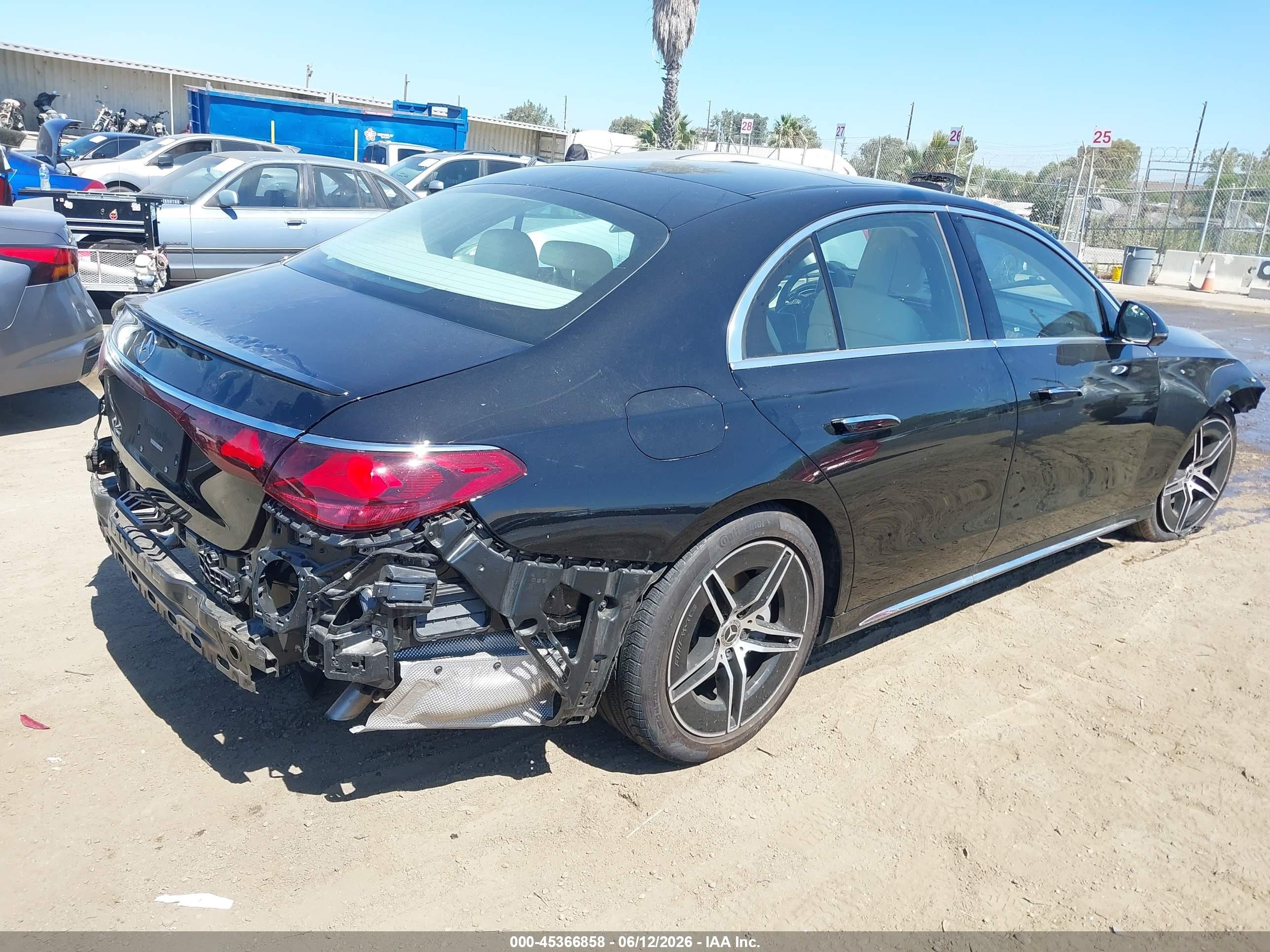 2025 Mercedes-Benz E-Class VIN W1KLF4GB1SA100413 IAAI salvage auction — Front & Rear, Salvage (California), sold $26,000 on 2026-08-21 (photo 4)