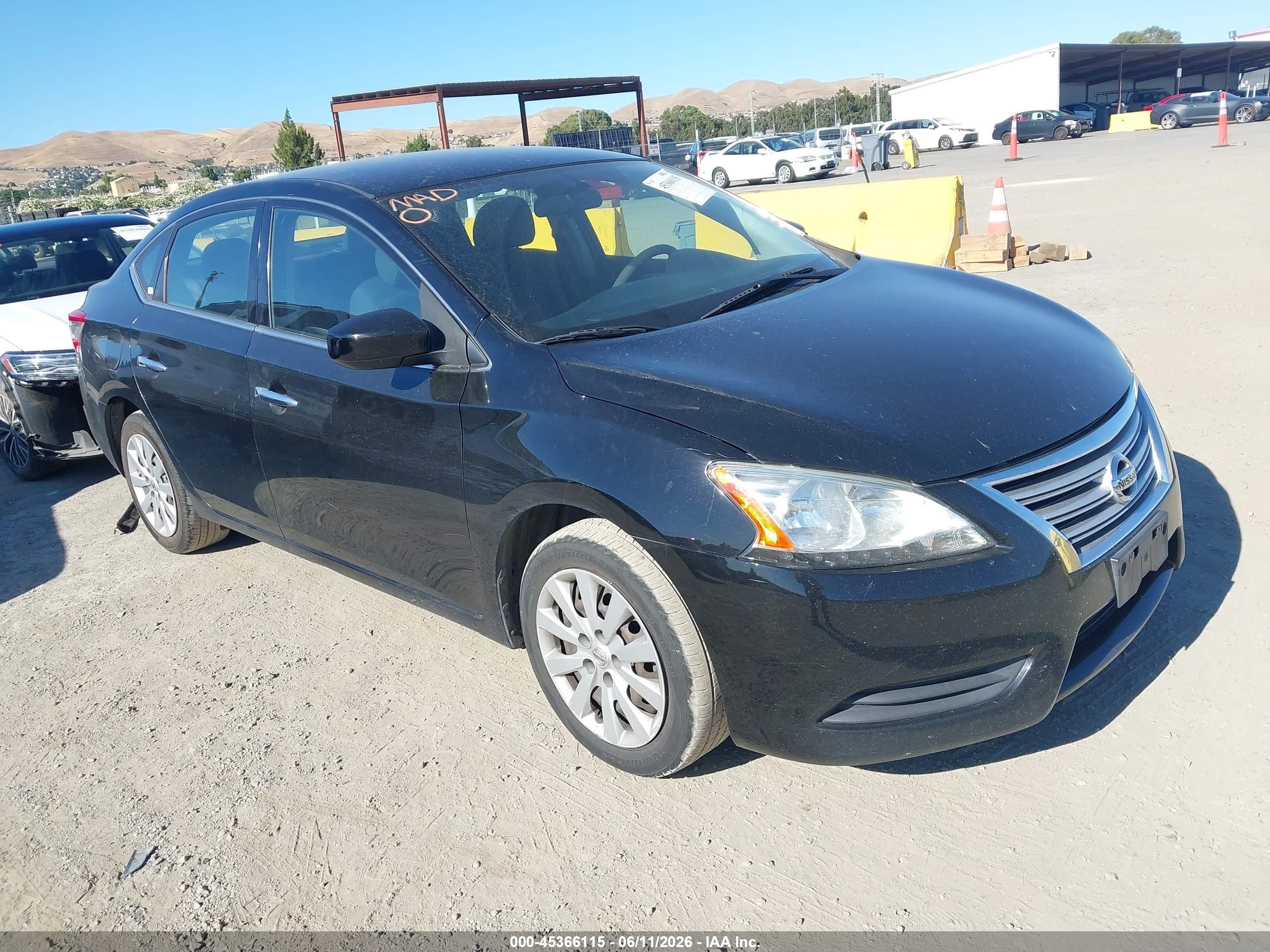 2014 Nissan Sentra VIN 3N1AB7AP3EY215391 IAAI salvage auction — Normal Wear, Clear - Dealer Only (California), sold $550 on 2026-07-09 (photo 1)
