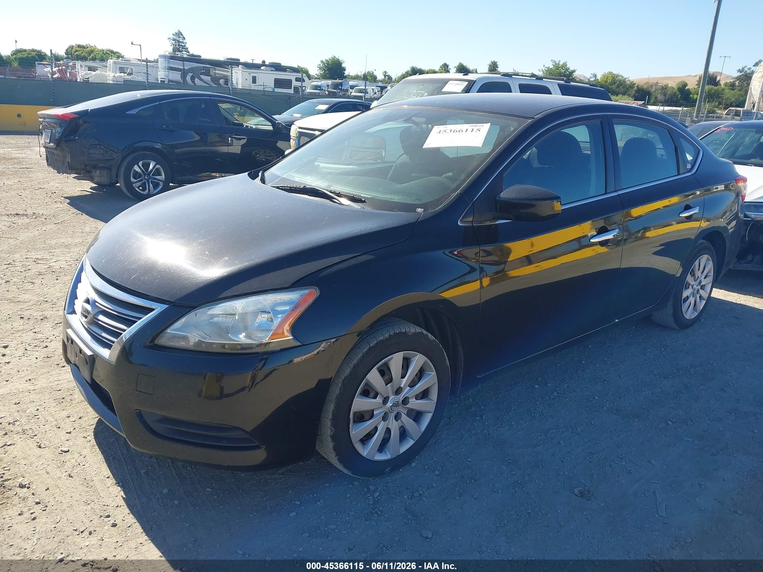 2014 Nissan Sentra VIN 3N1AB7AP3EY215391 IAAI salvage auction — Normal Wear, Clear - Dealer Only (California), sold $550 on 2026-07-09 (photo 2)