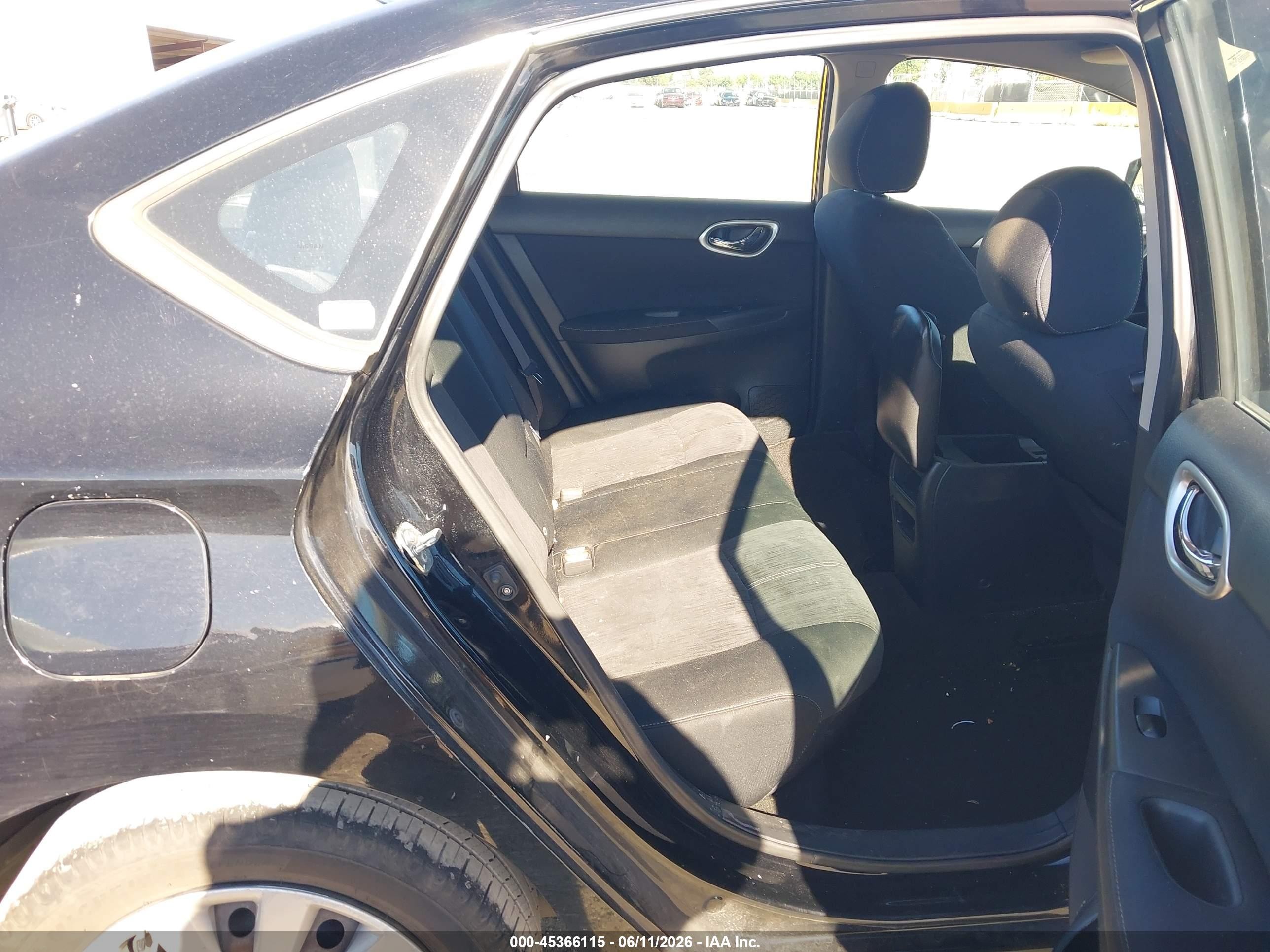 2014 Nissan Sentra VIN 3N1AB7AP3EY215391 IAAI salvage auction — Normal Wear, Clear - Dealer Only (California), sold $550 on 2026-07-09 (photo 8)