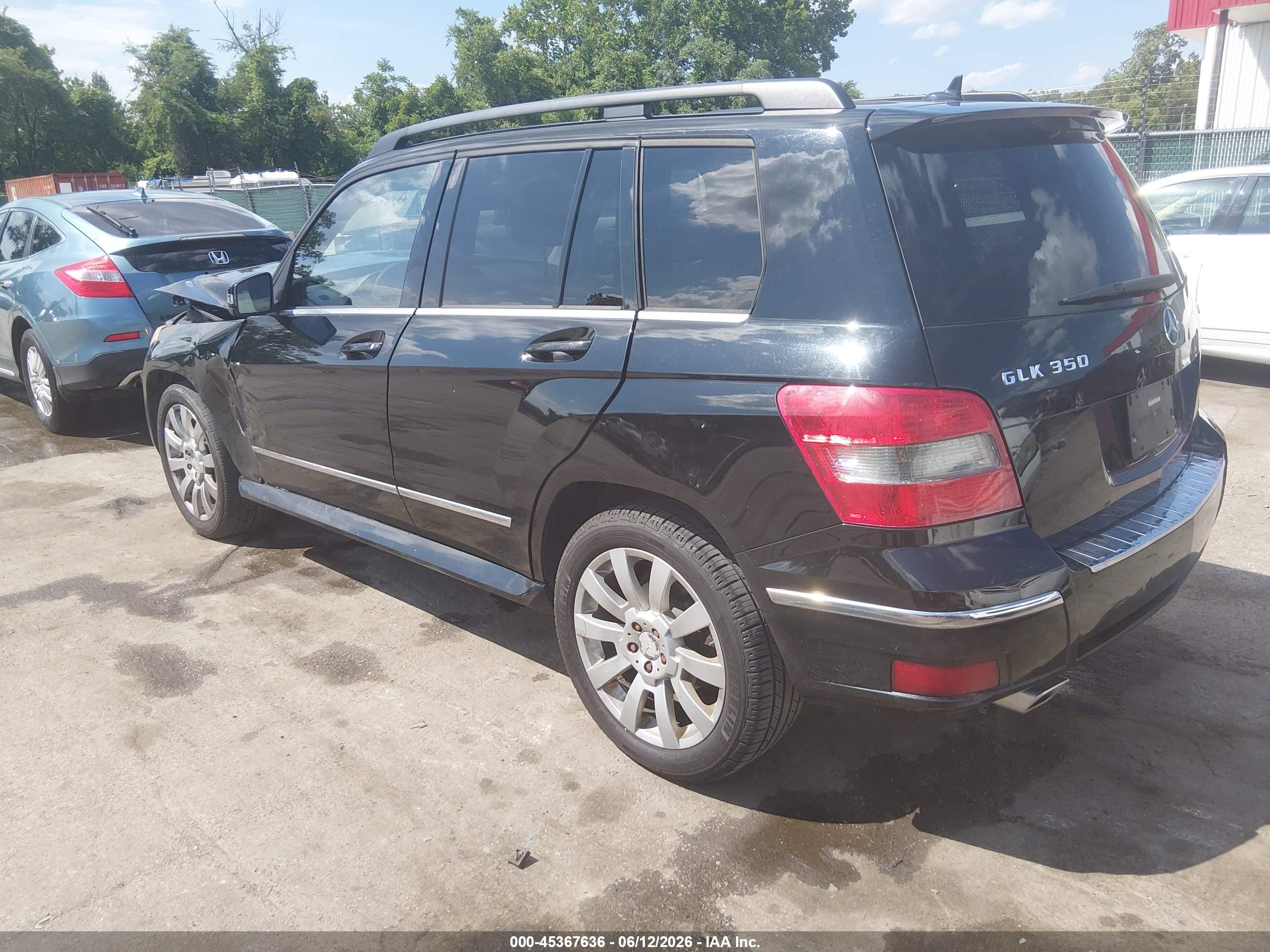 2010 Mercedes-Benz GLK-Class VIN WDCGG8HB9AF421187 IAAI salvage auction — Front End, Salvage - Greater Than 75% (Maryland), sold $1,050 on 2026-07-11 (photo 3)