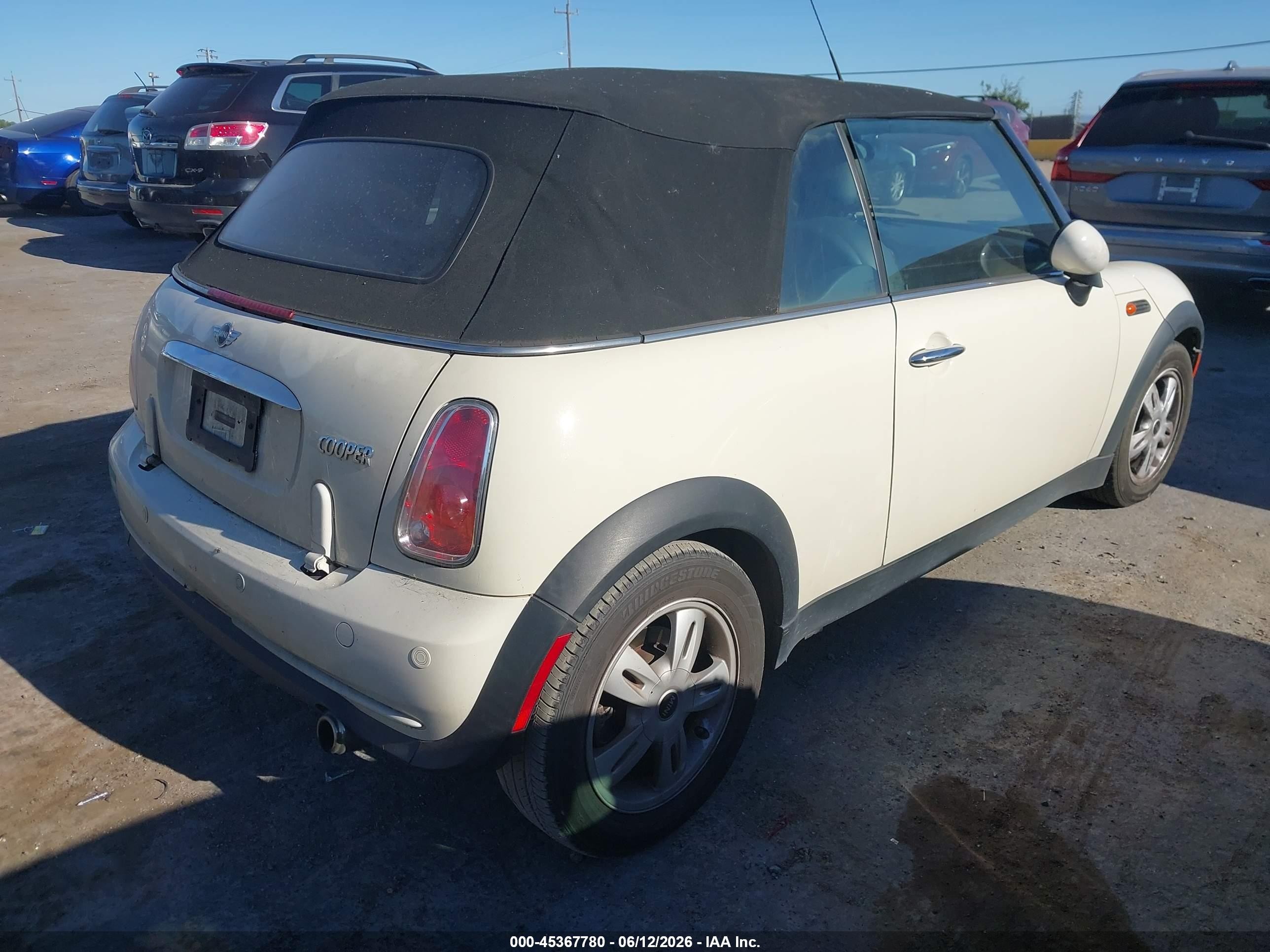 2008 Mini Cooper VIN WMWRF33568TG19159 IAAI salvage auction — Normal Wear, App For Dup Clear (California), sold $350 on 2026-07-09 (photo 4)