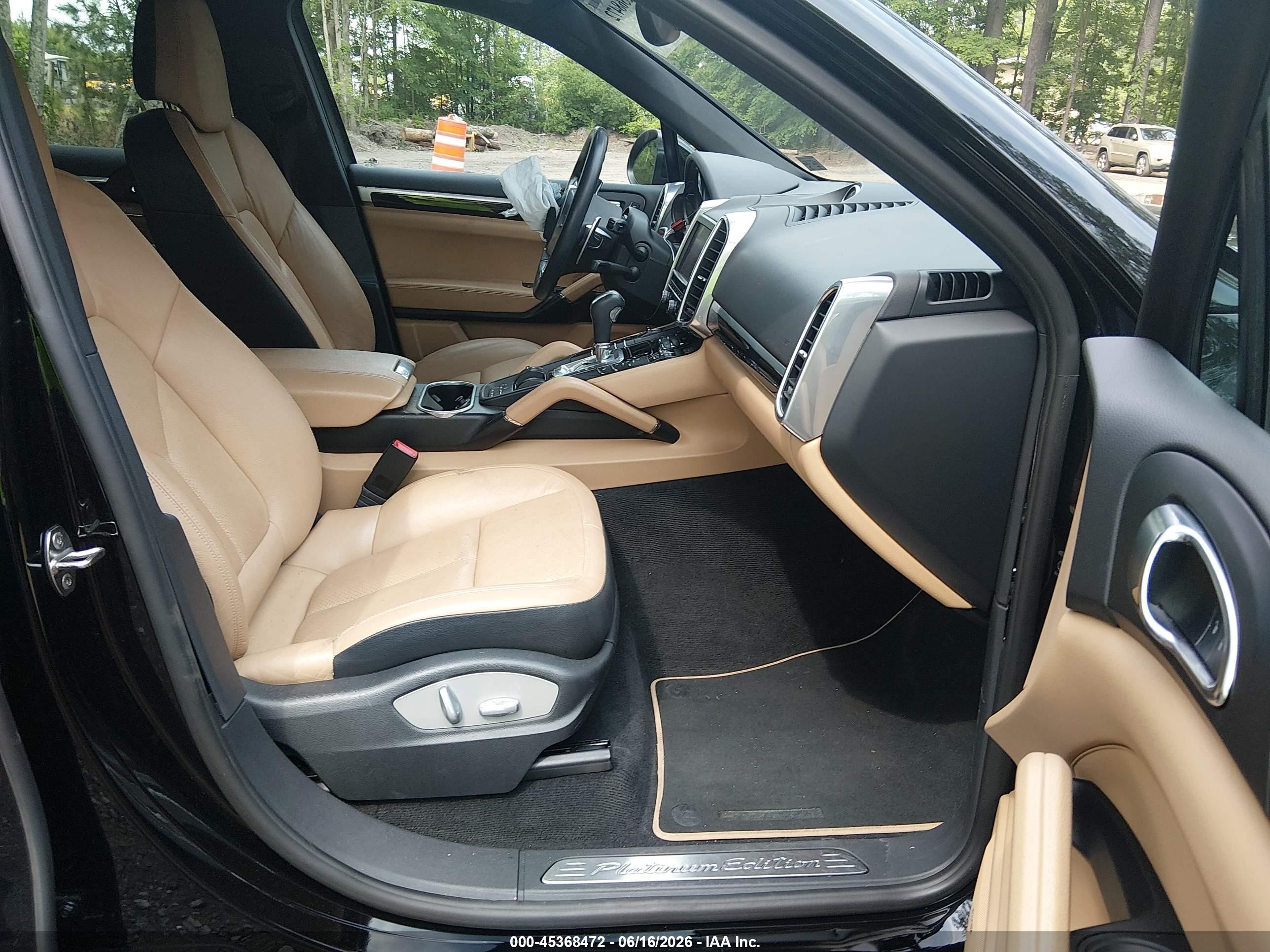 2014 Porsche Cayenne VIN WP1AA2A23ELA09051 IAAI salvage auction — Front End, Clear (Virginia), sold $900 on 2026-07-07 (photo 5)