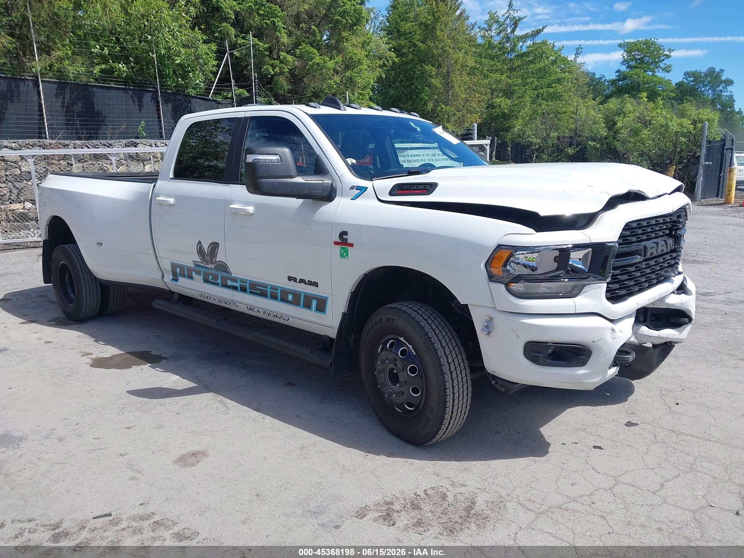 2024 Ram 3500 VIN 3C63RRHL2RG346380 — IAAI salvage auction photo