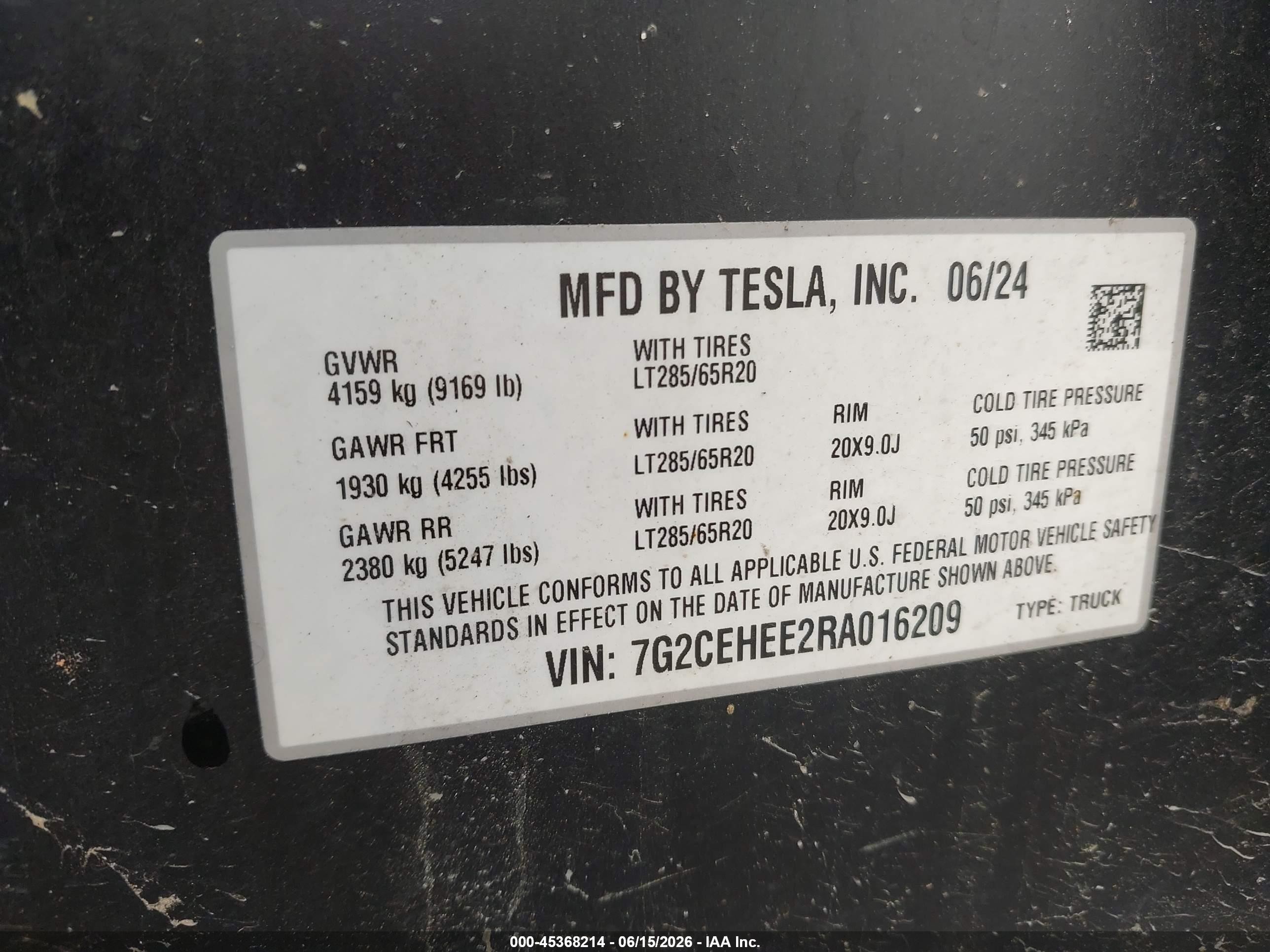 2024 Tesla Cybertruck VIN 7G2CEHEE2RA016209 IAAI salvage auction — All Over, Salvage (Idaho), sold $15,750 on 2026-08-27 (photo 9)