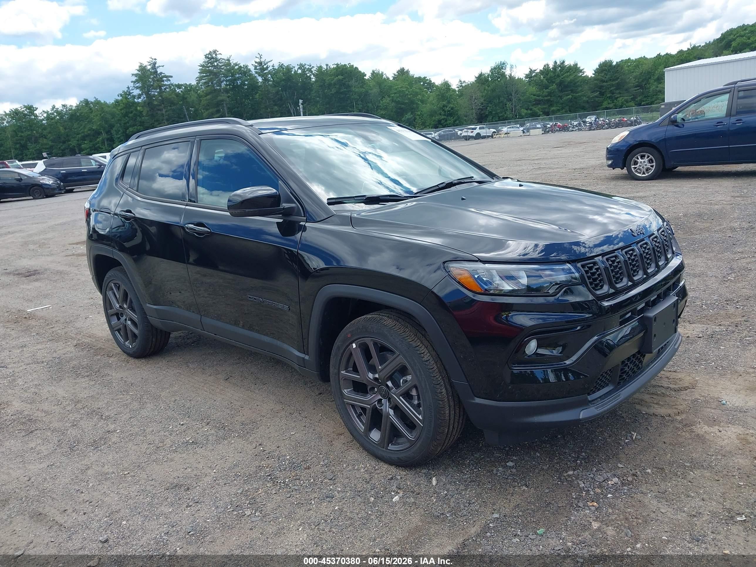 2026 Jeep Compass VIN 3C4NJDCN1TT170828 — IAAI salvage auction photo