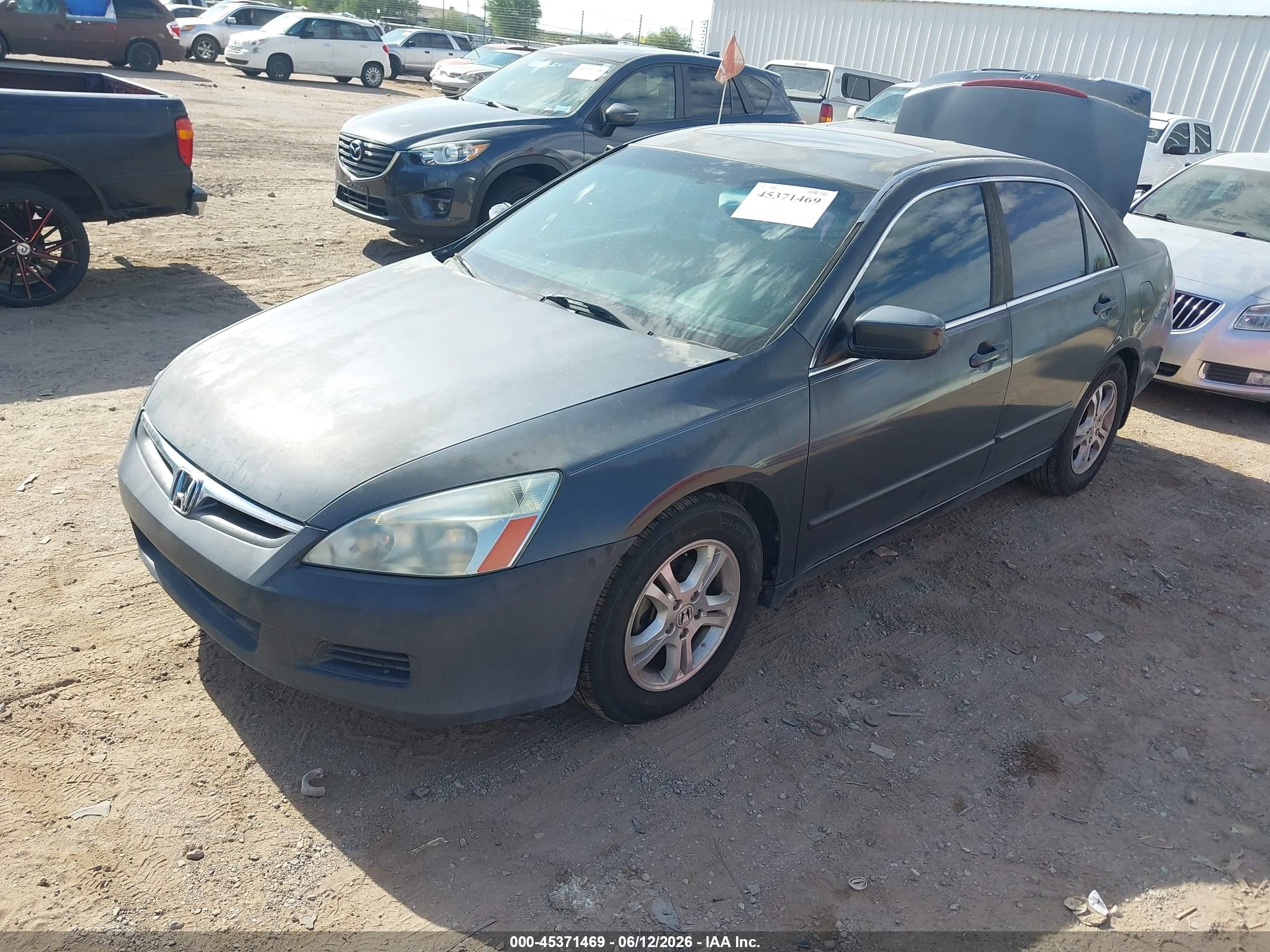 2006 Honda Accord VIN 1HGCM56896A123215 IAAI salvage auction — Normal Wear, Clear-Dealer Only (Arizona), sold $650 on 2026-07-02 (photo 2)