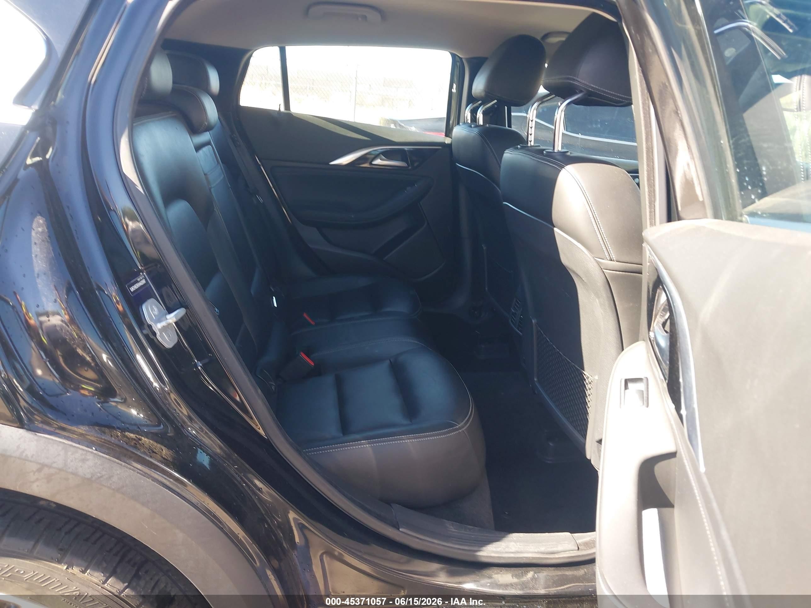 2017 Infiniti QX30 VIN SJKCH5CRXHA025567 IAAI salvage auction — Front End, Salvage (Idaho), sold $1,050 on 2026-07-09 (photo 8)